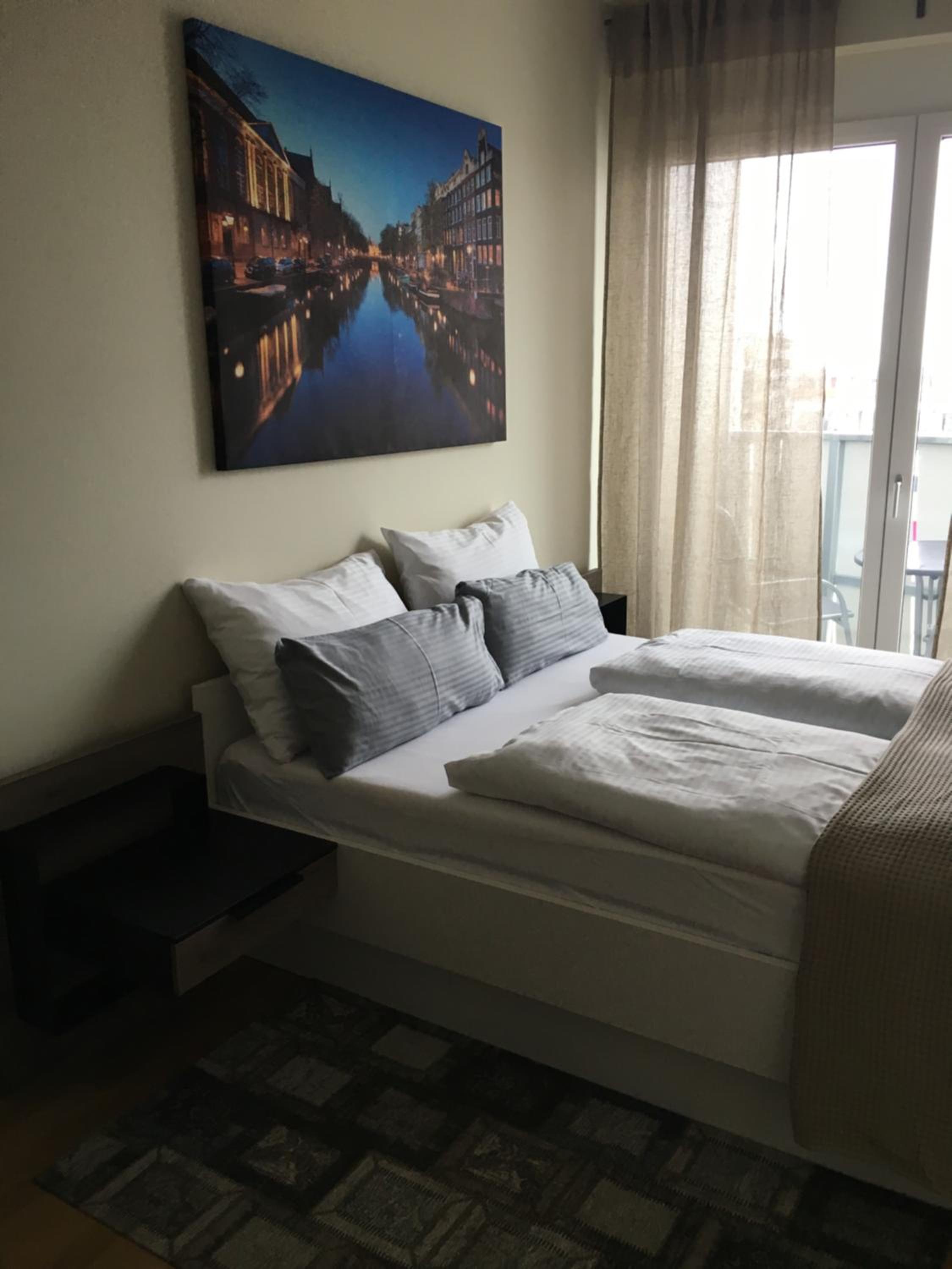 Studio Apartment