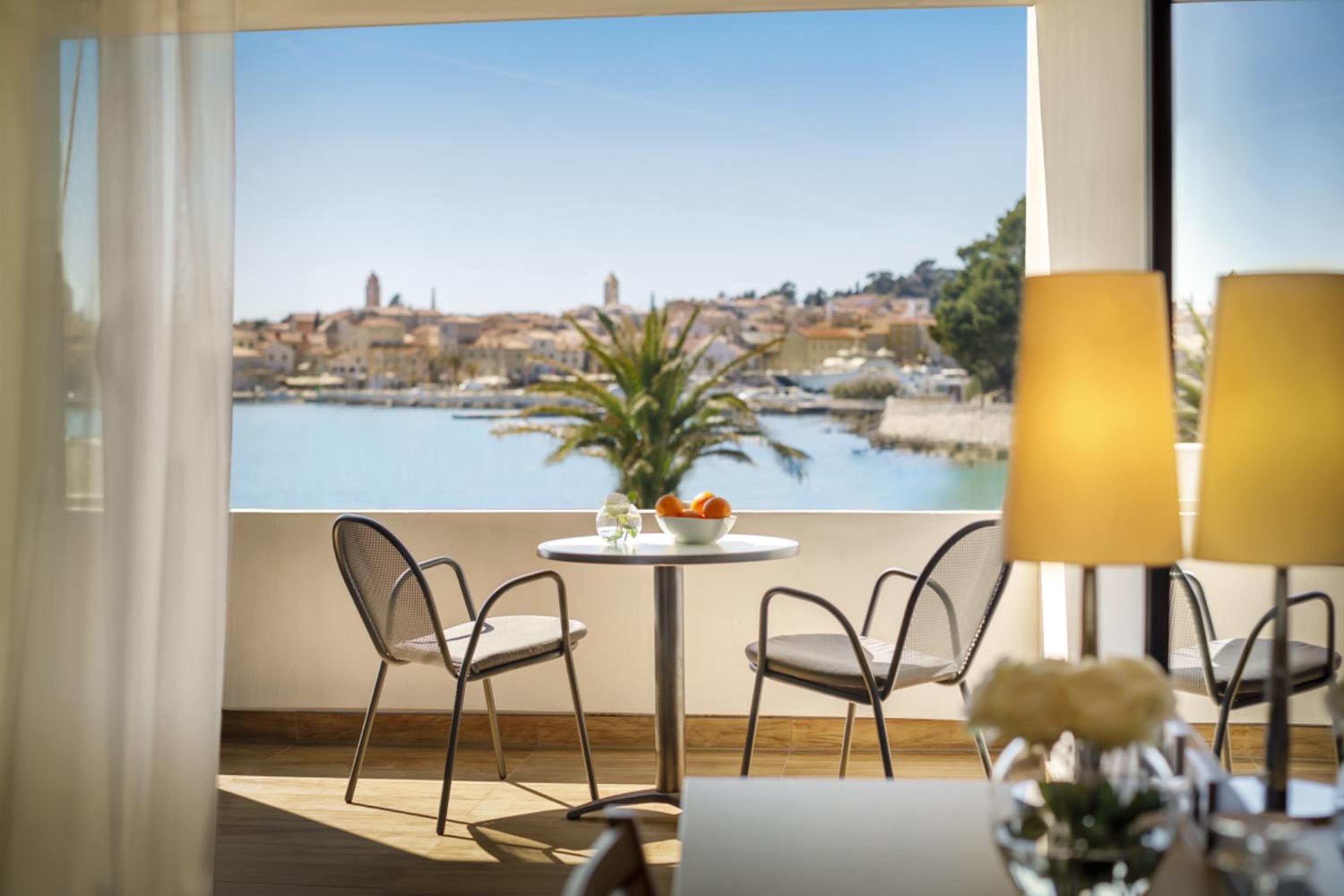 Room For 2+2 Seaview - Photo 2