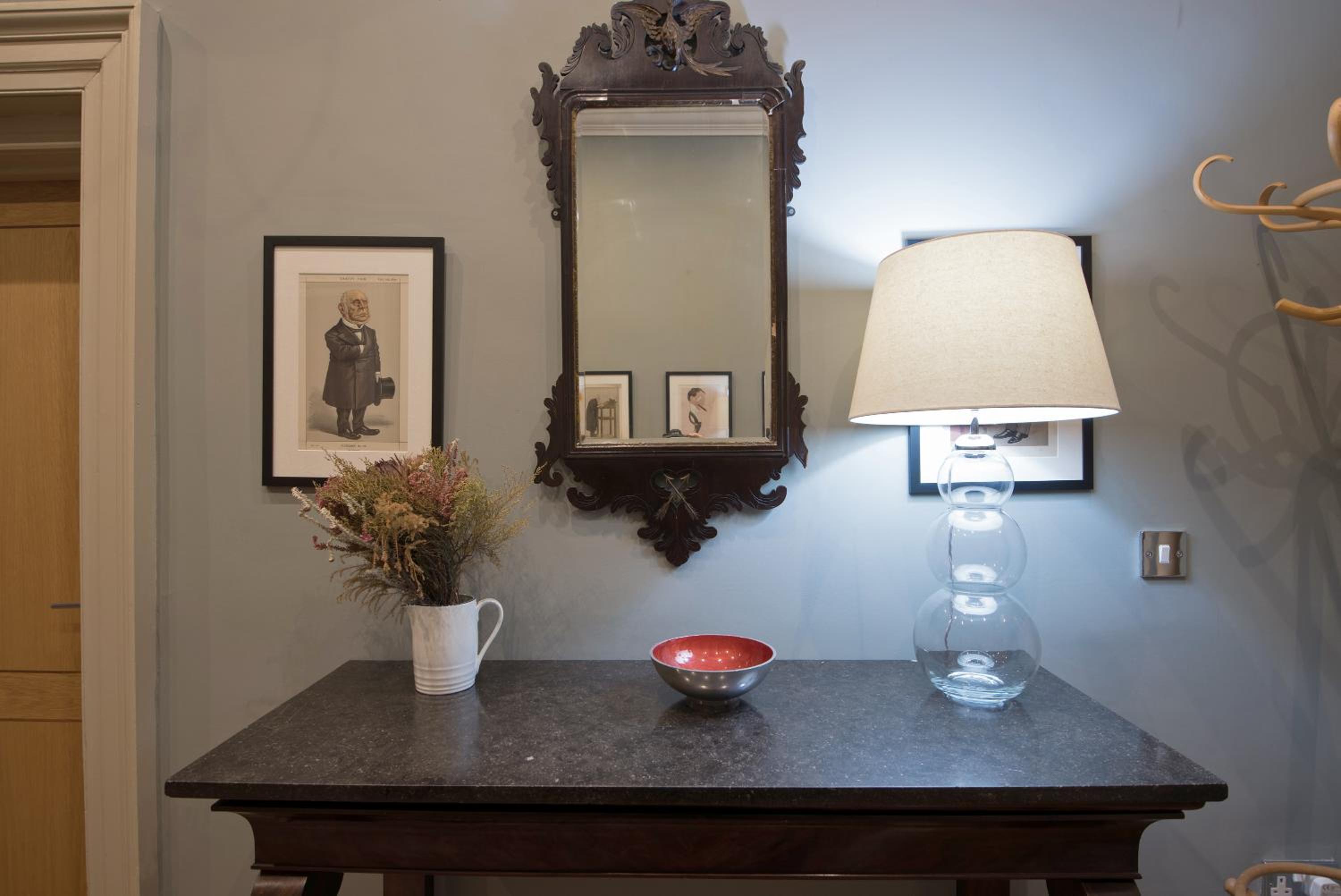 Apartment photo 3