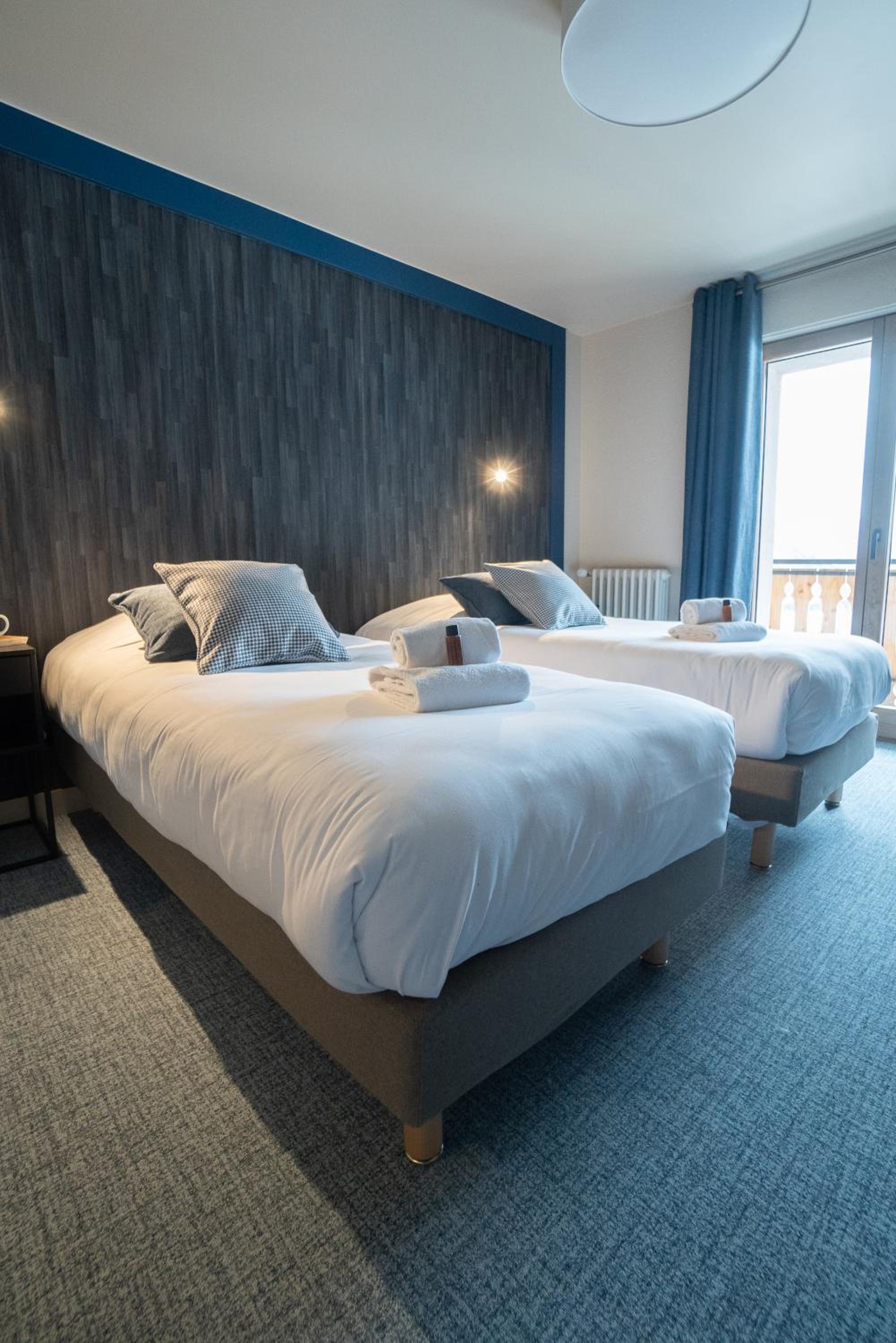 Double or Twin Room photo 2