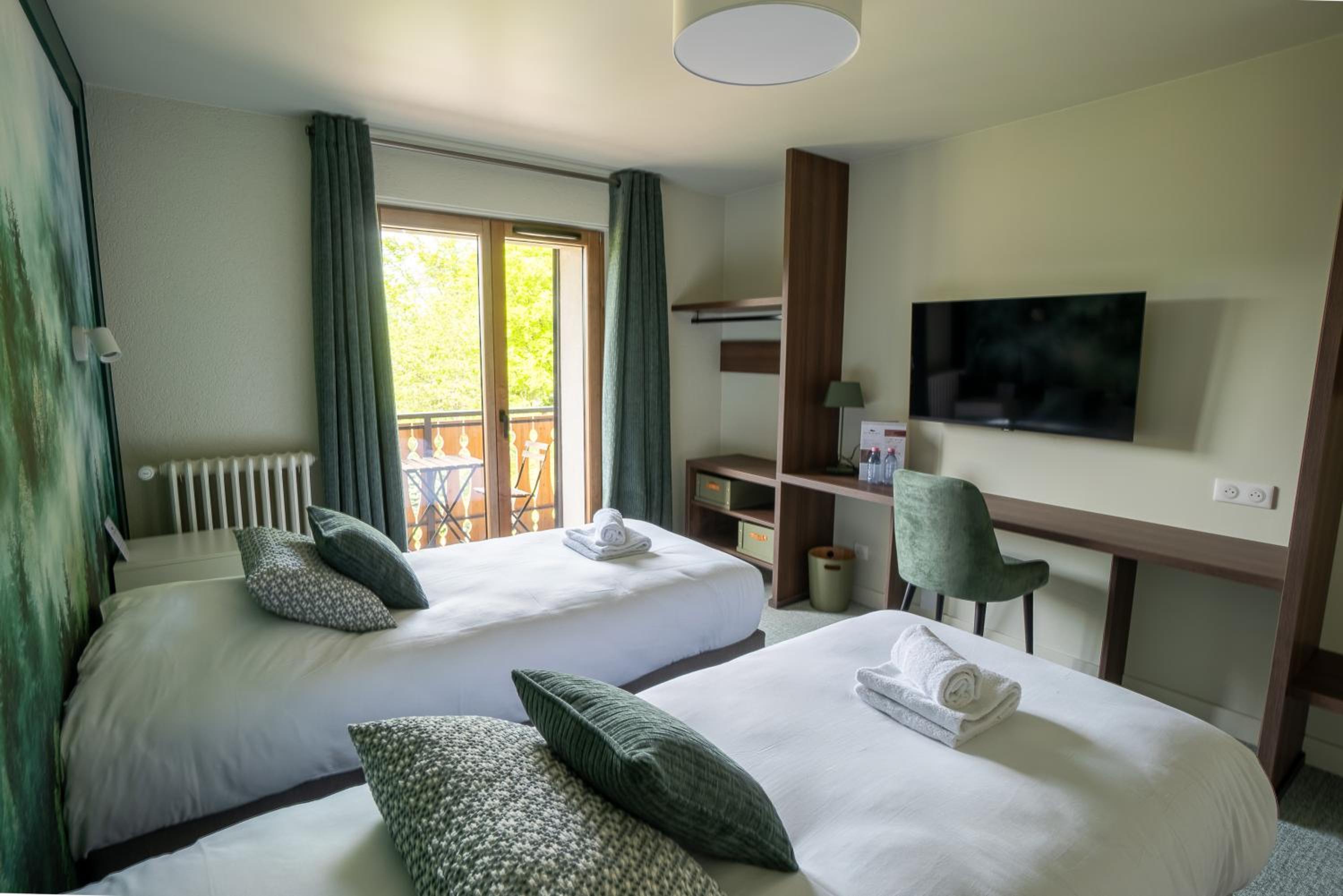 Double or Twin Room photo 1