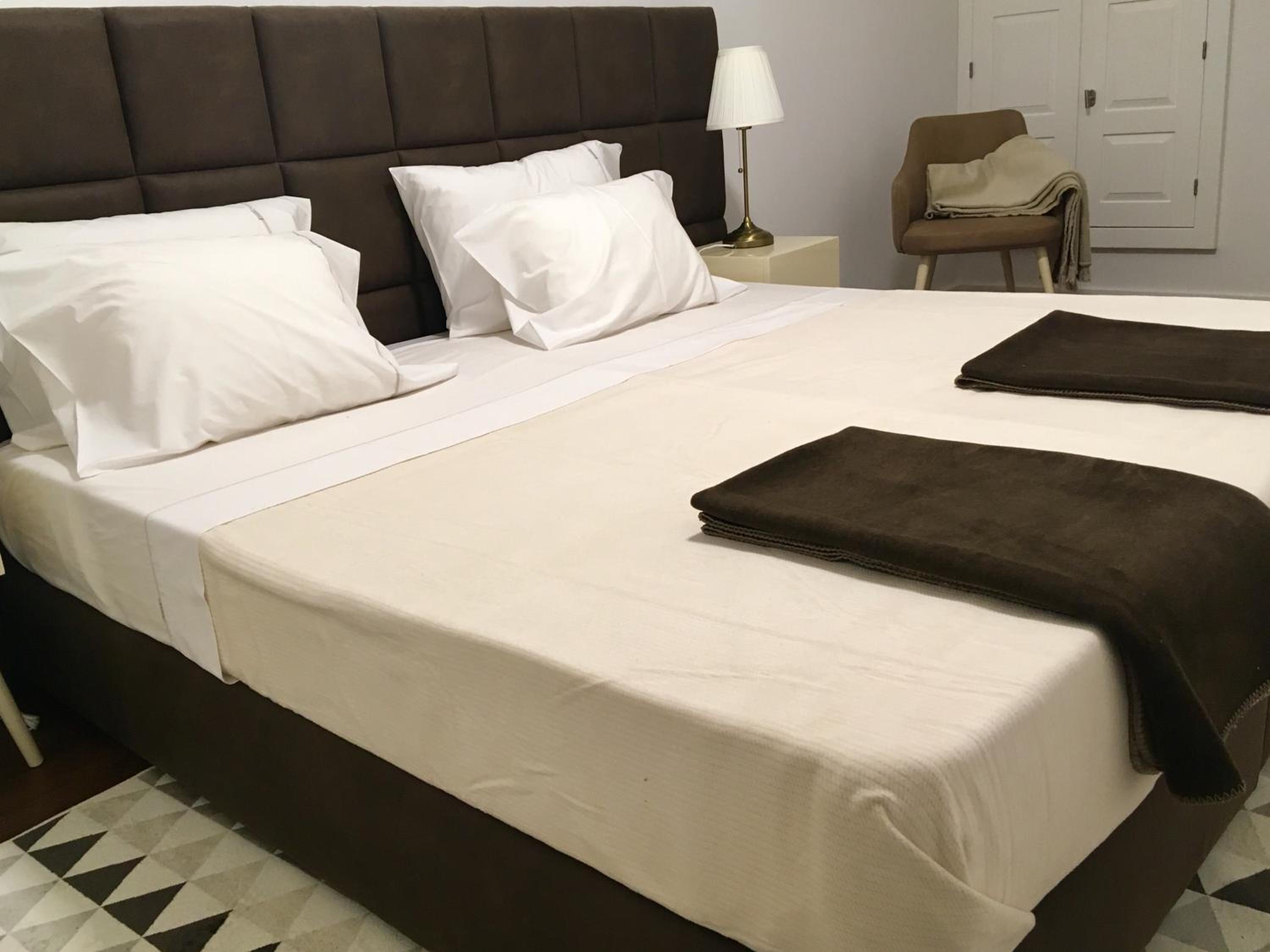 Three-Bedroom Apartment - Photo 1