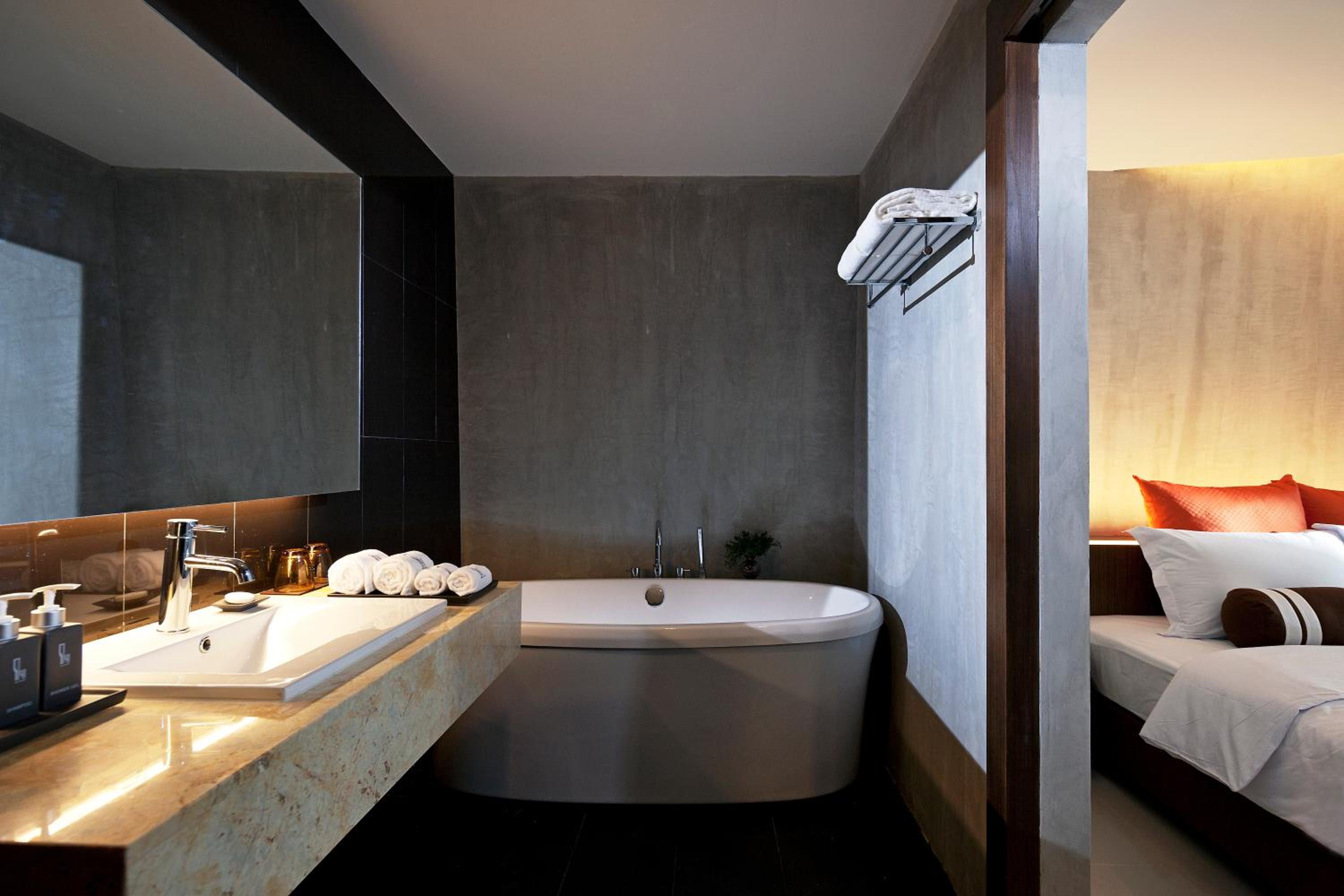 Executive Suite photo 3