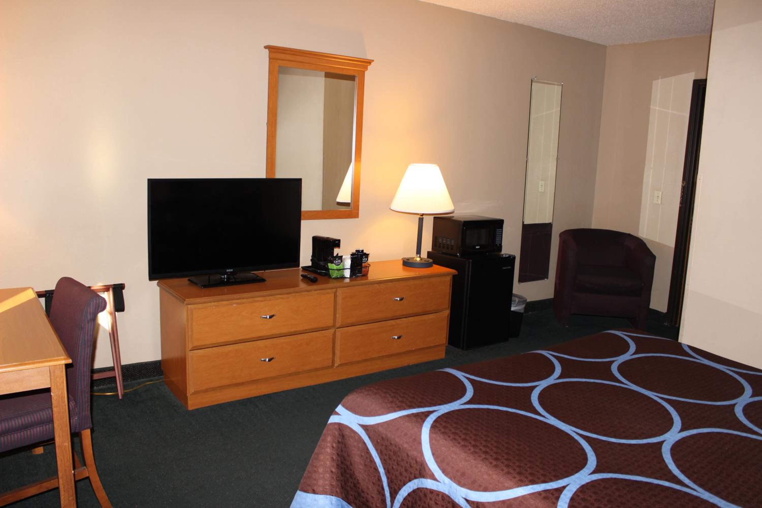 Super 8 by Wyndham East Stroudsburg - Poconos, Foto 4