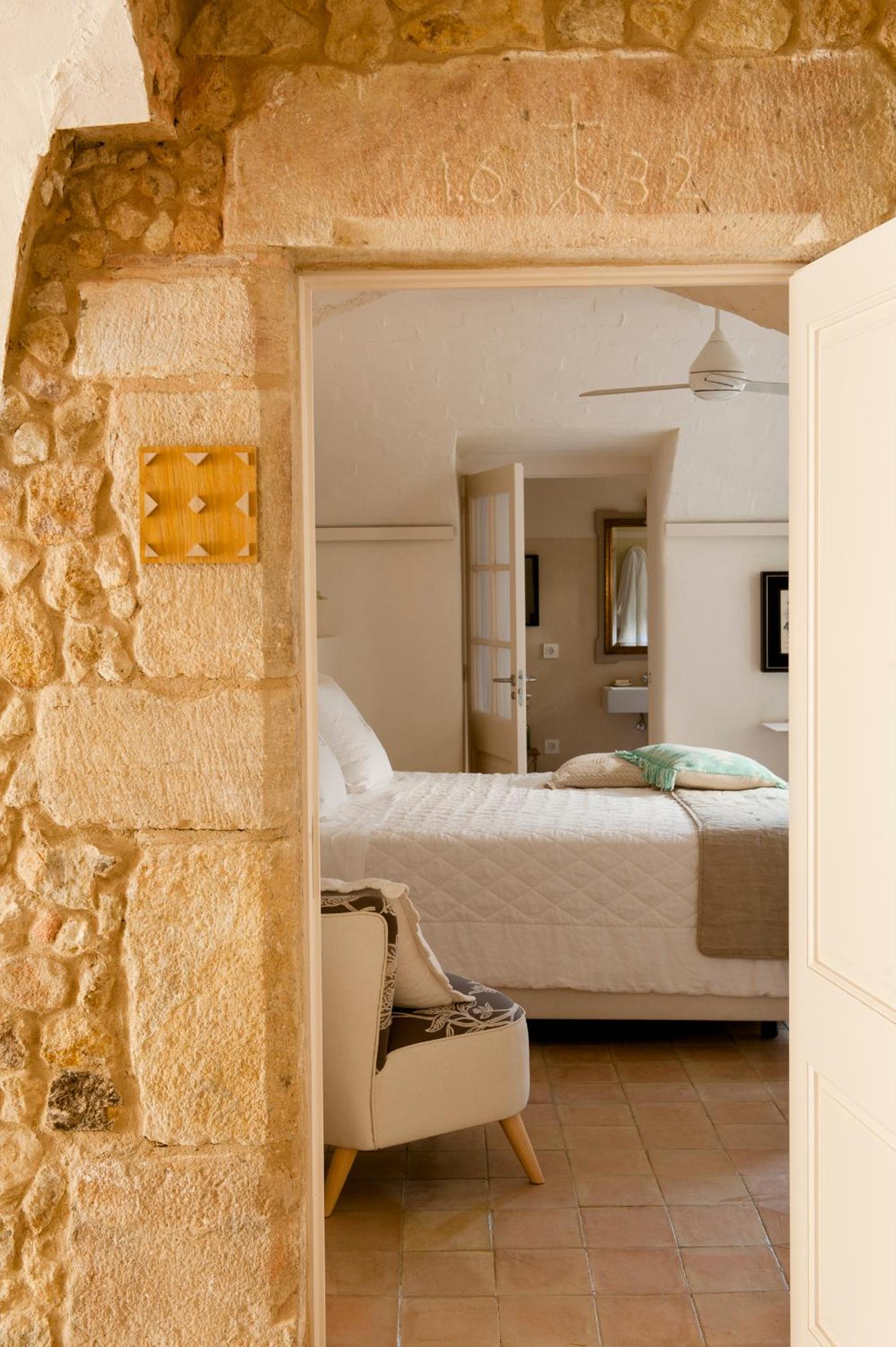 One-Bedroom Suite photo 2