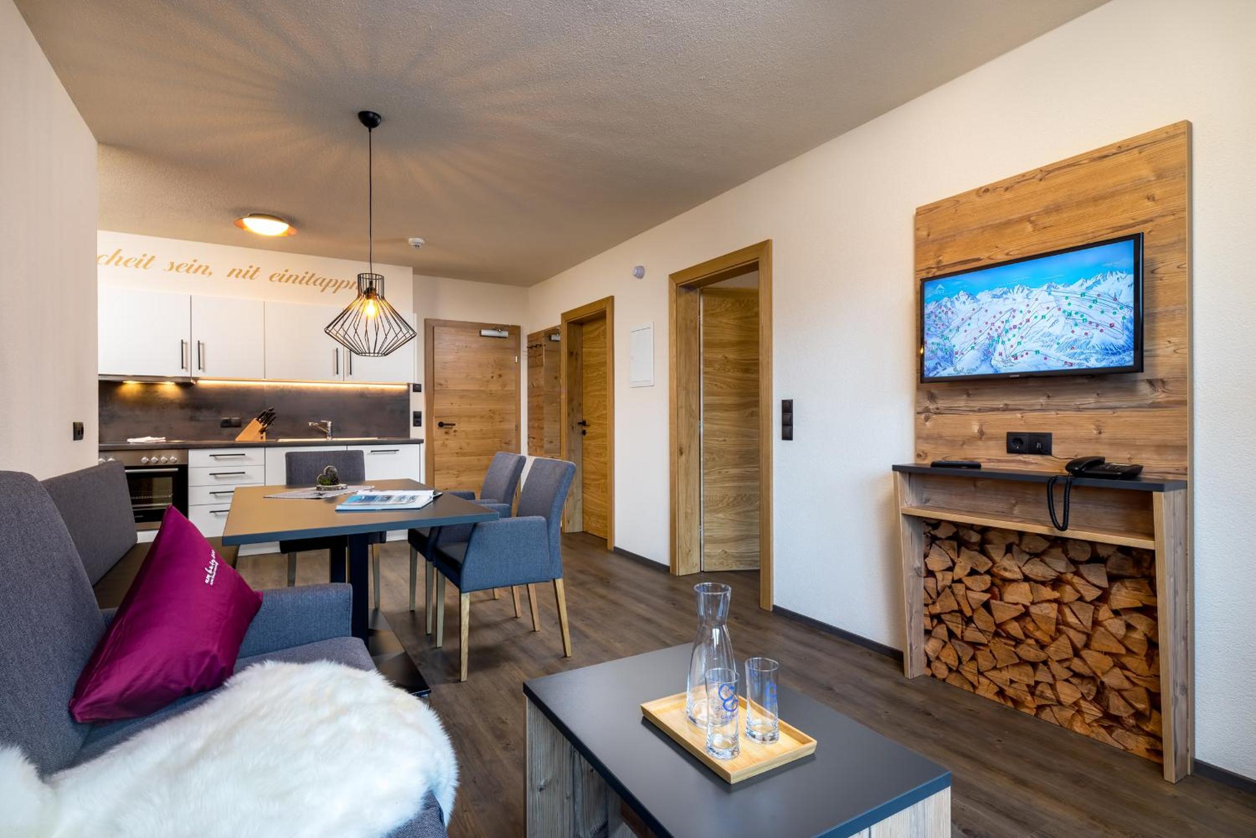 Apartment with Terrace photo 1