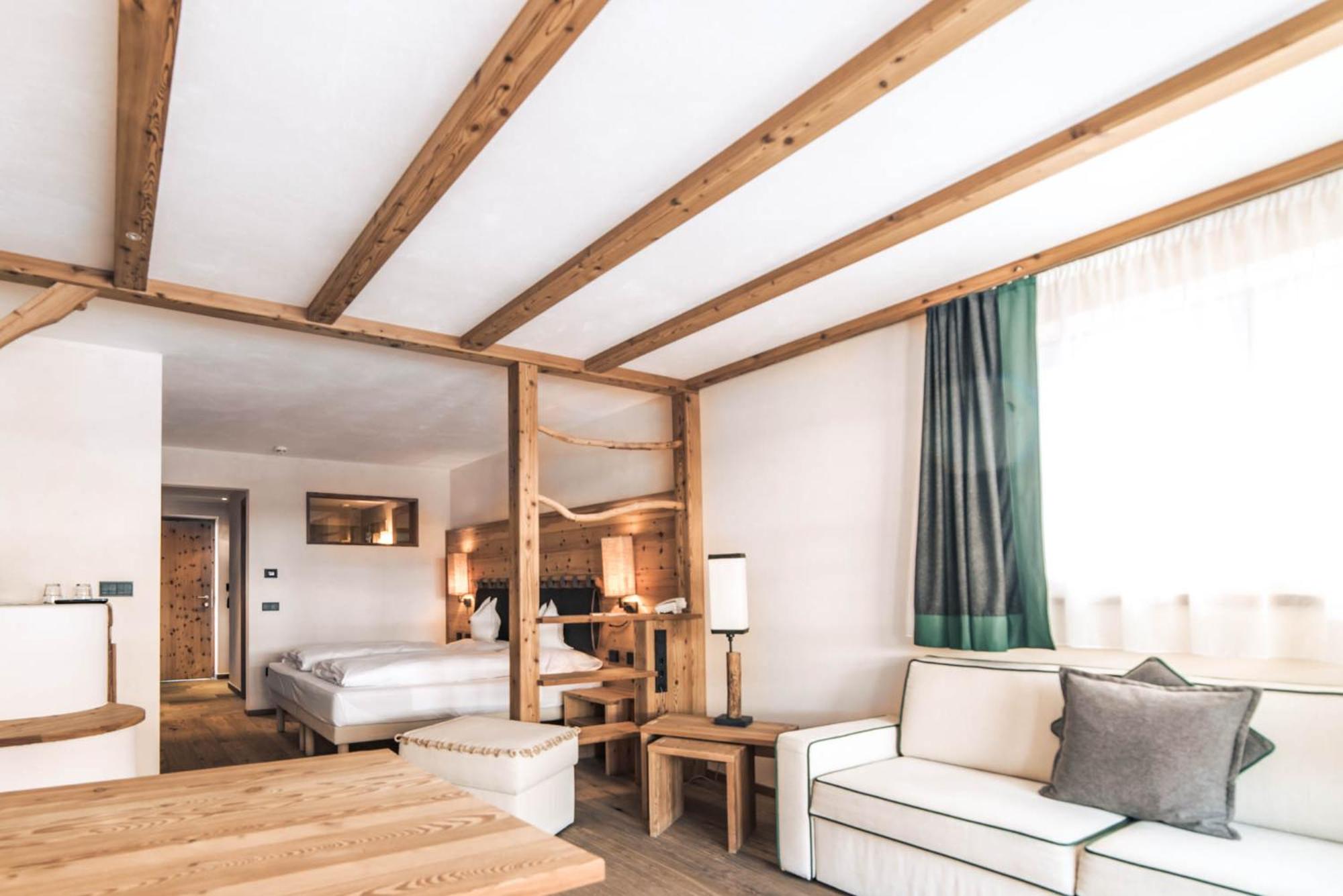 Superior Junior Suite - Photo 3