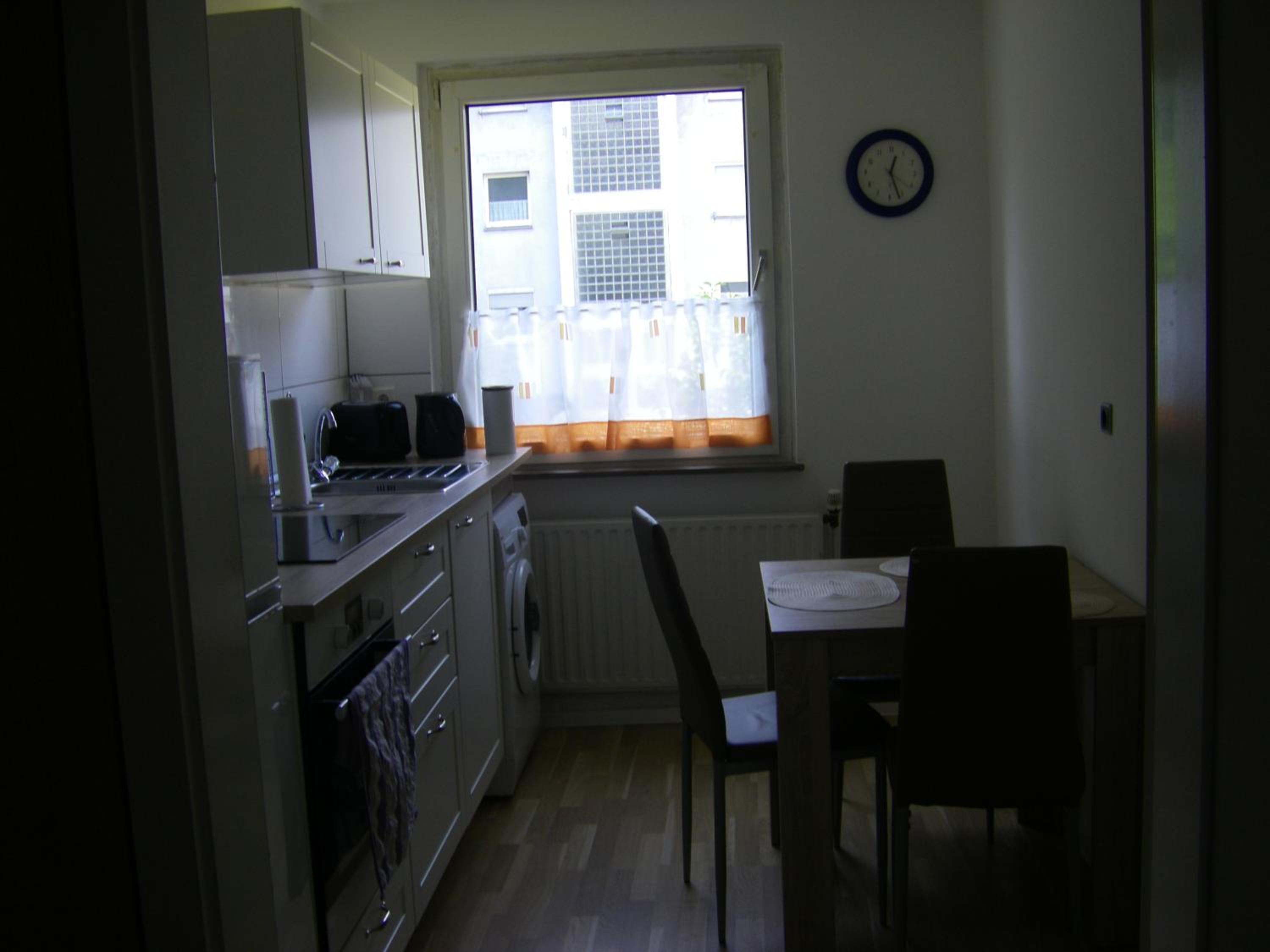 Apartment with Balcony photo 2