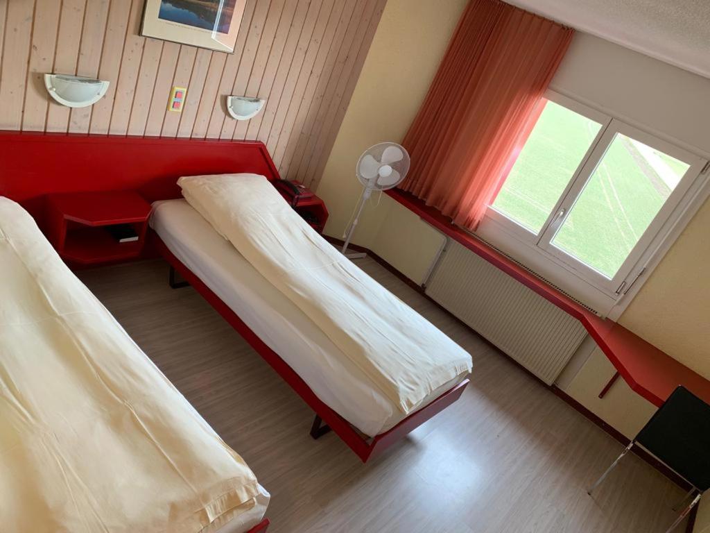 Twin Room - Photo 1