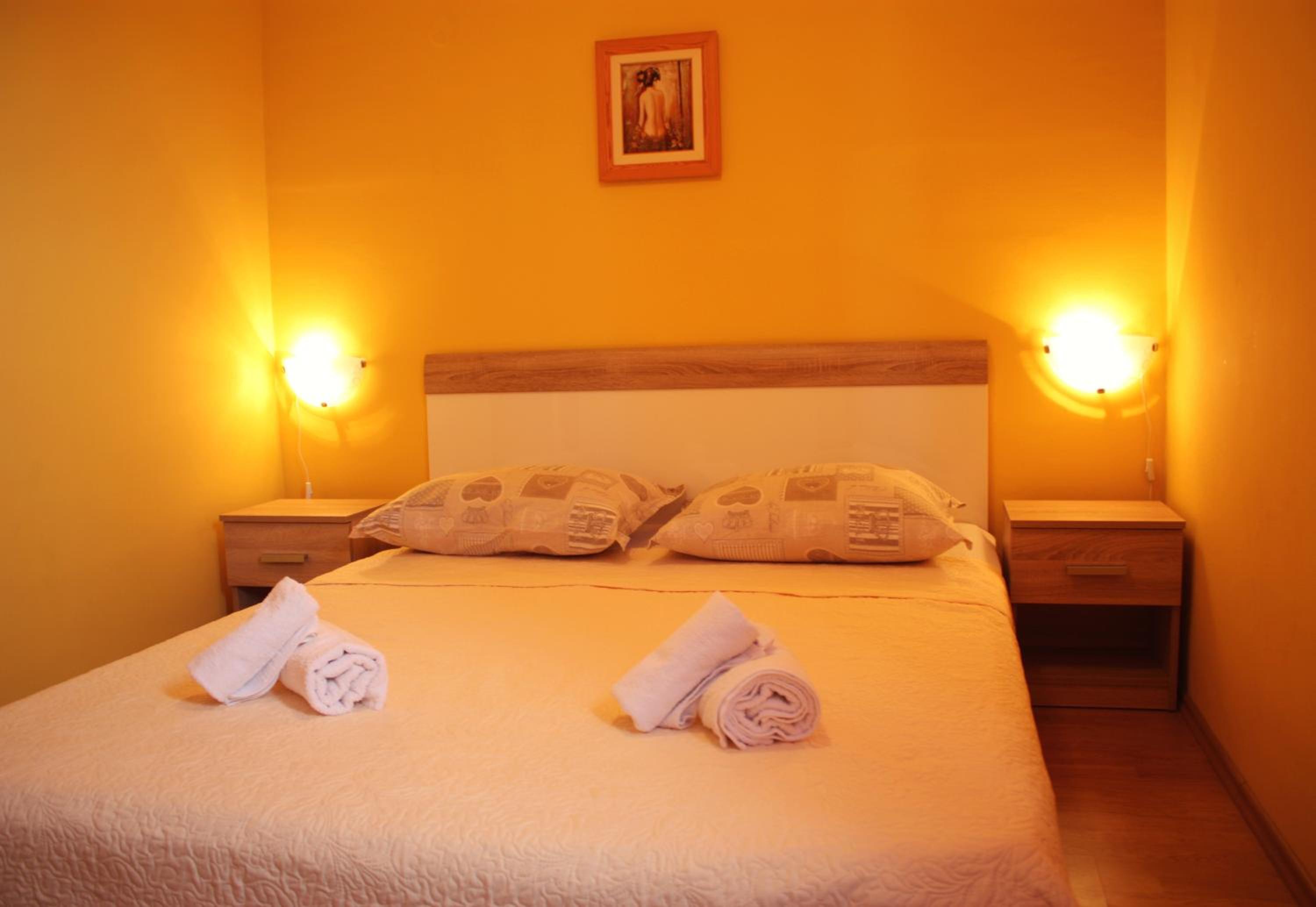 Apartment - Photo 9