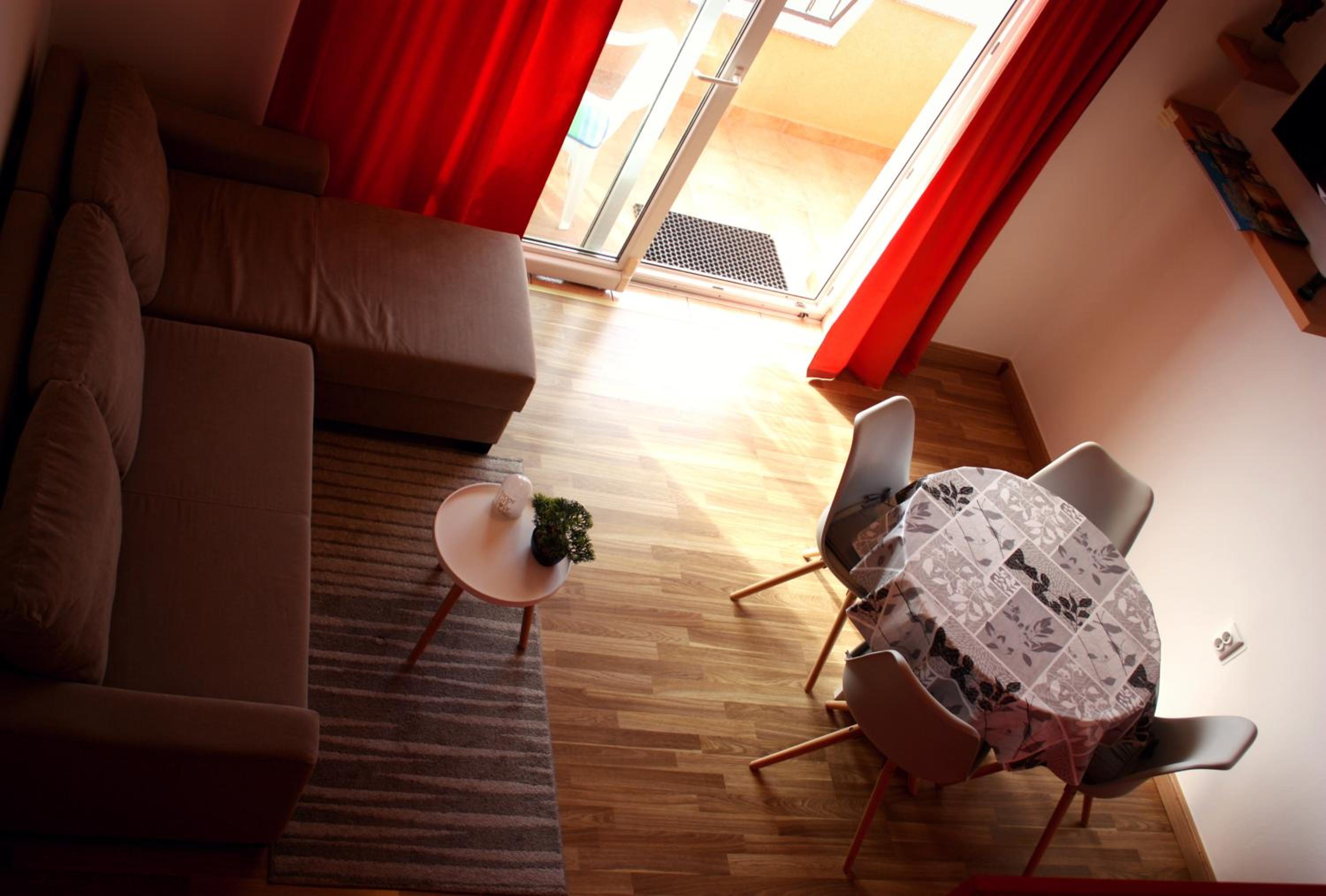 Apartment - Photo 8