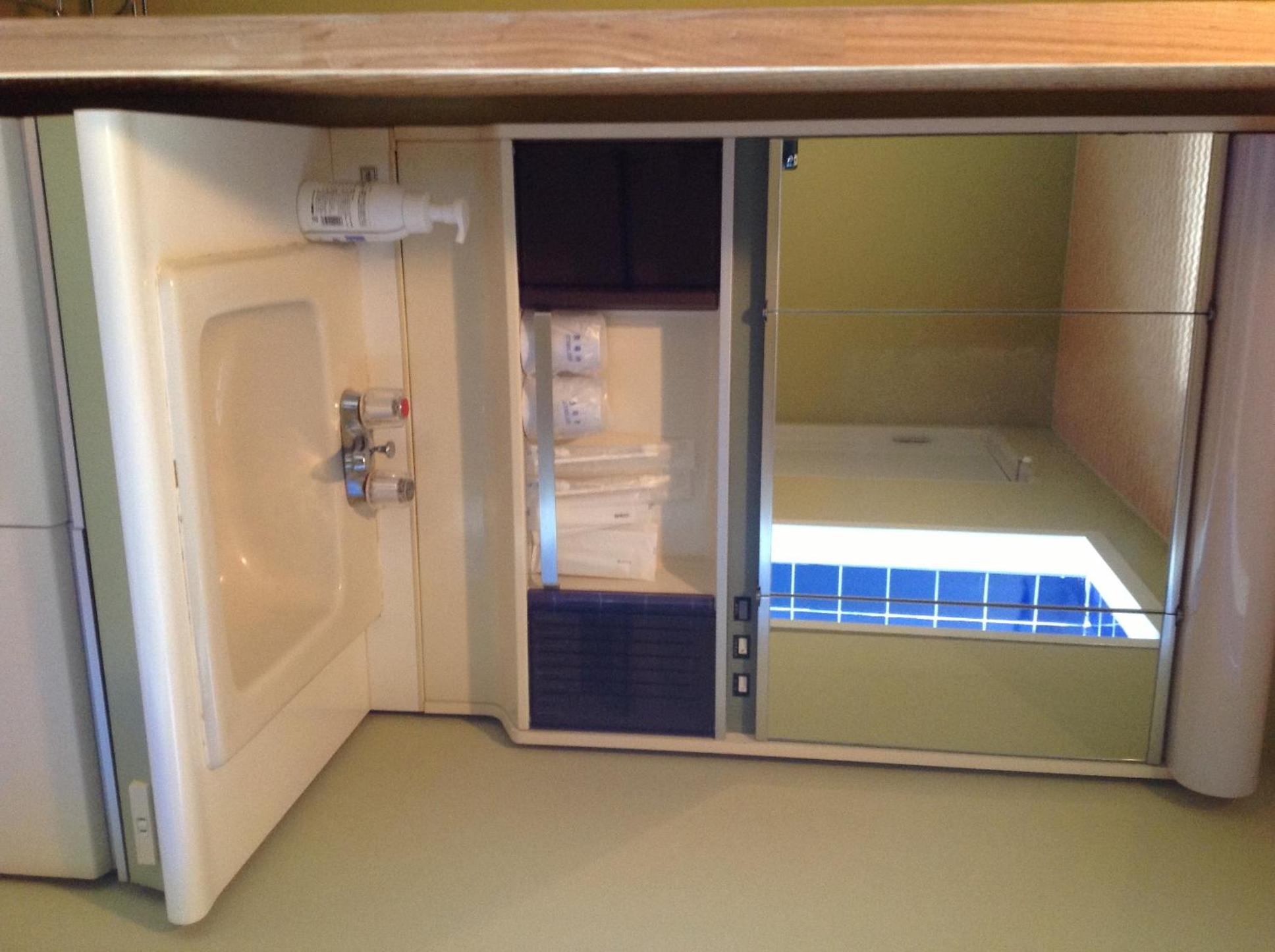 Japanese-Style Room with Sea View photo 3