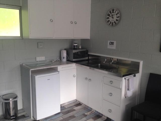Apartment with Sea View - Photo 4