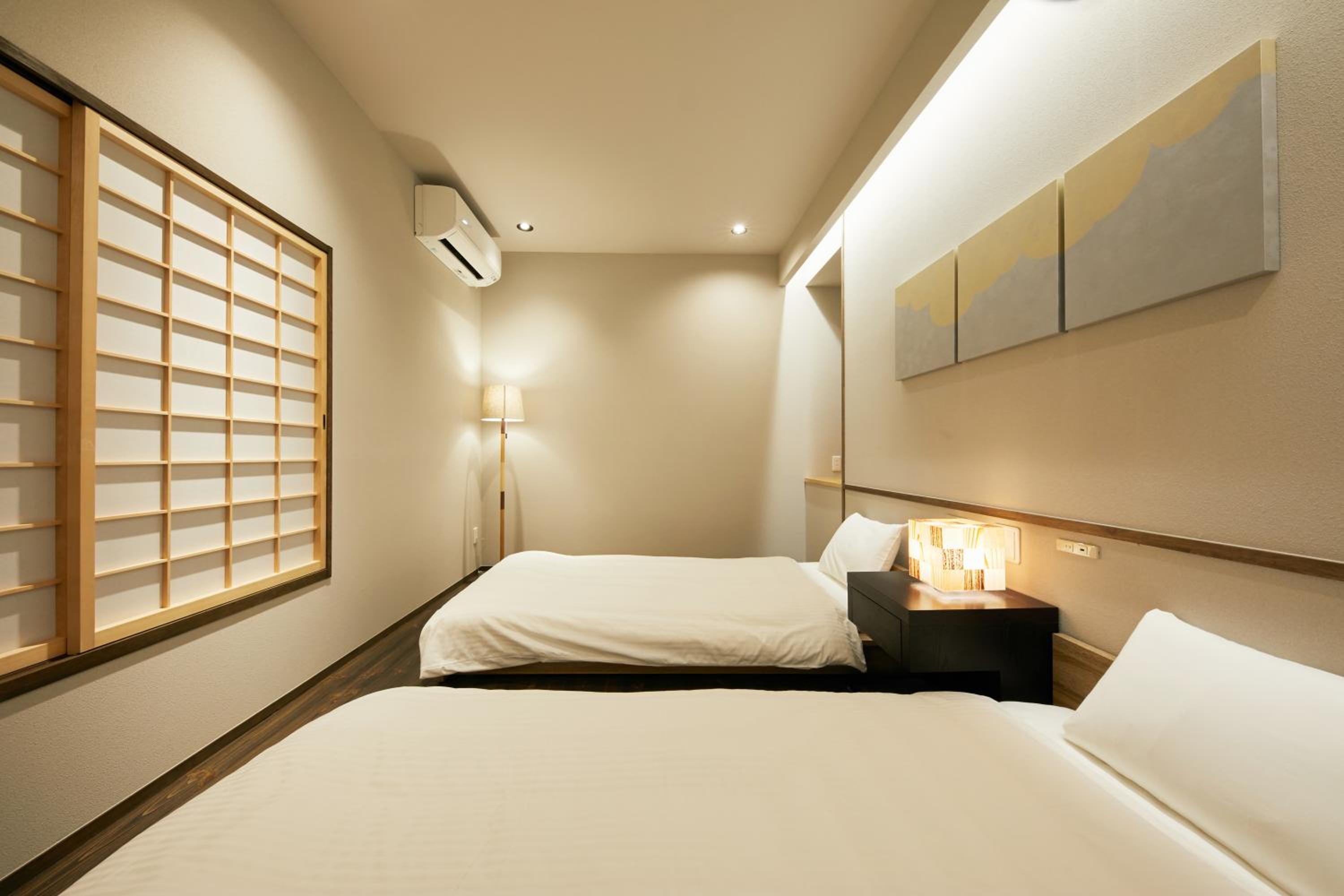 Two-Bedroom Suite - Photo 17