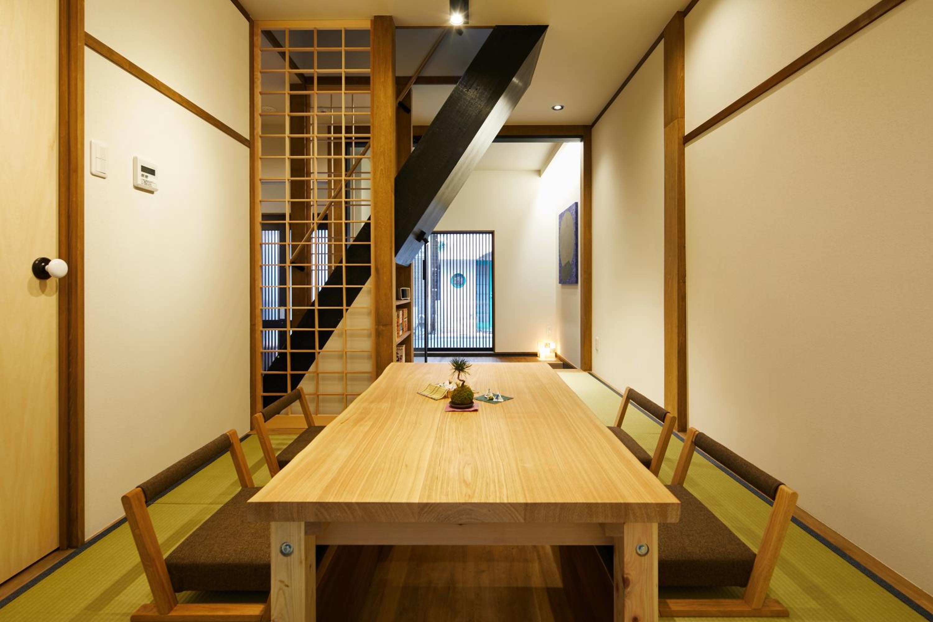 Two-Bedroom Suite - Photo 11