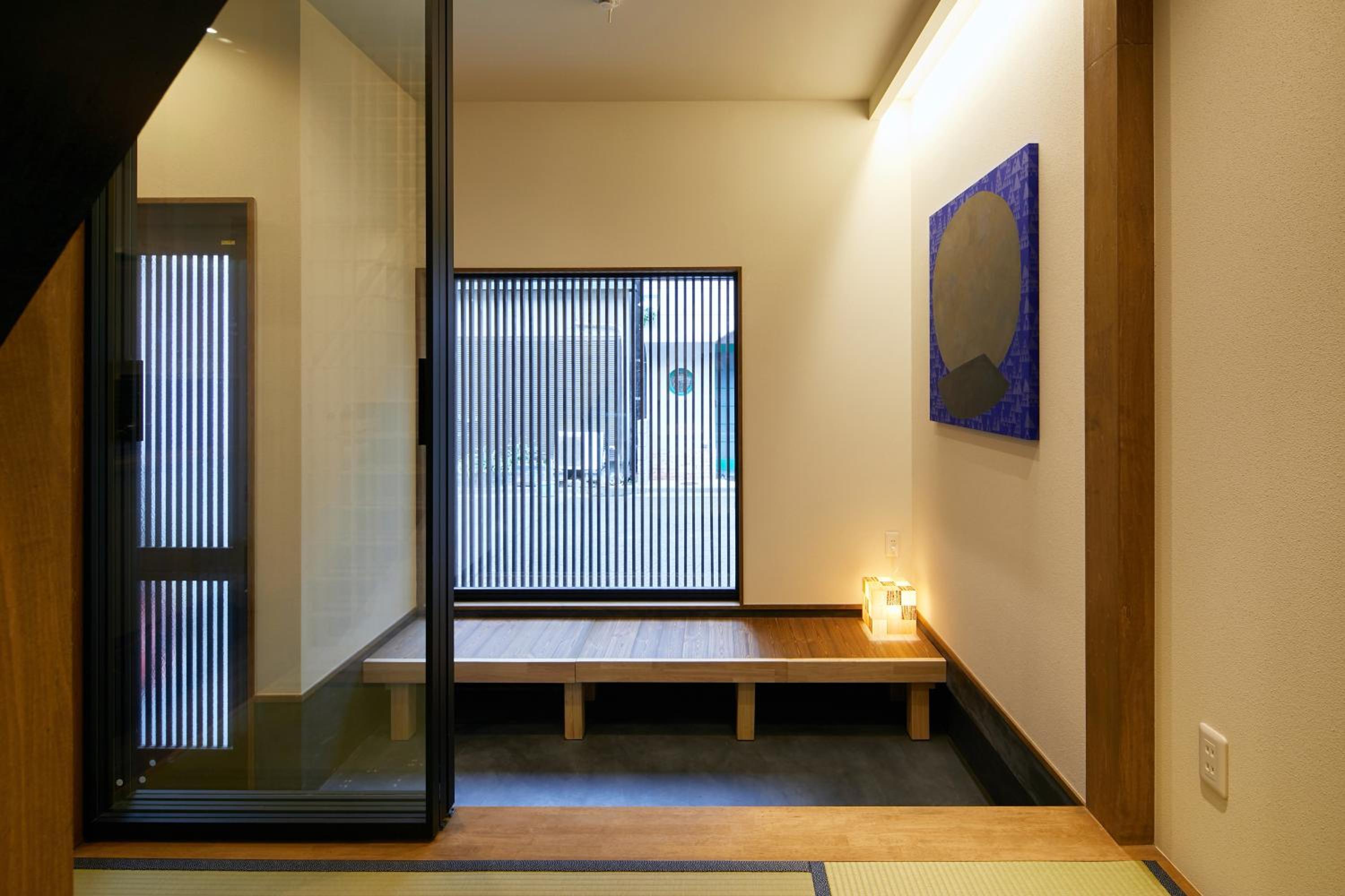 Two-Bedroom Suite - Photo 9