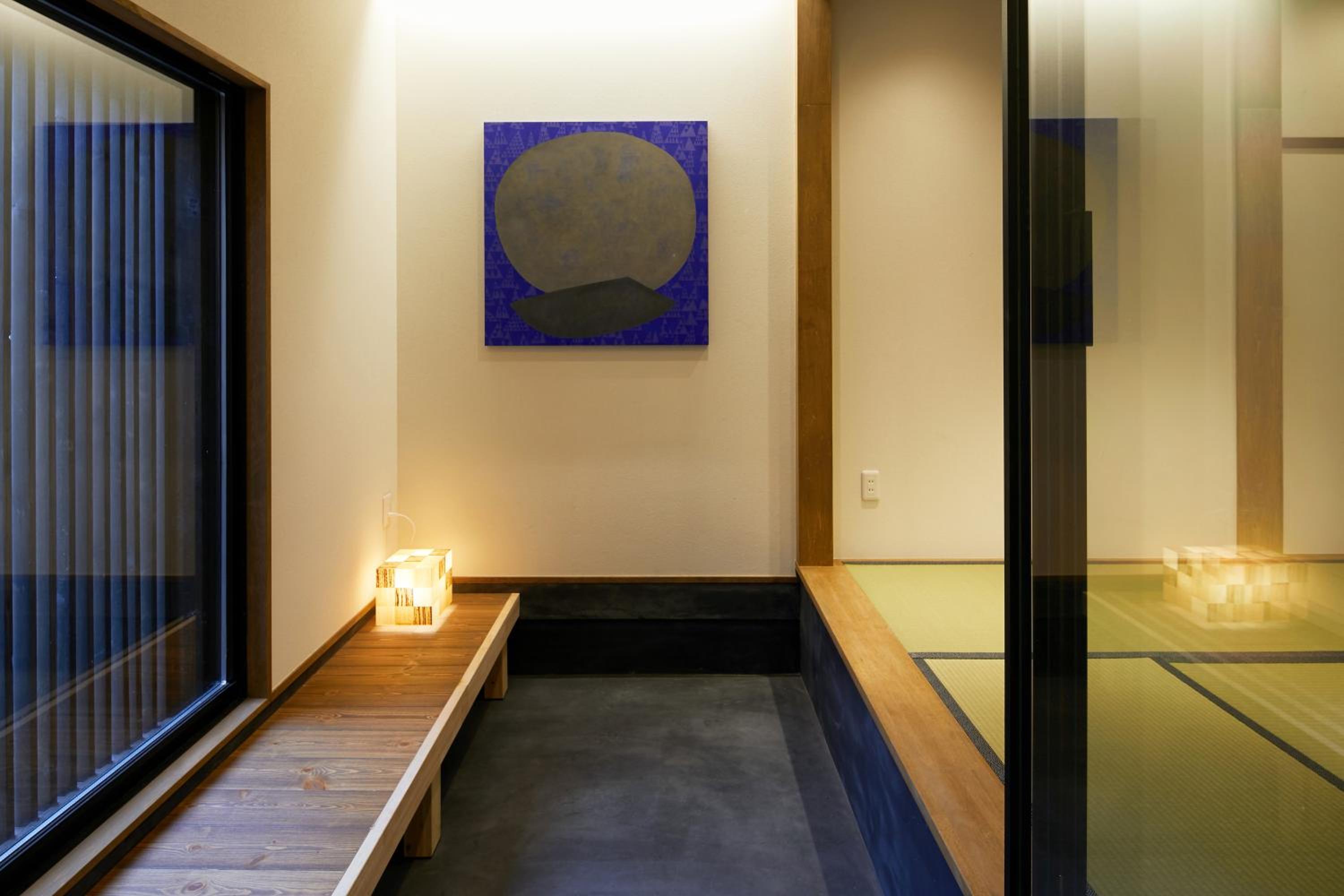 Two-Bedroom Suite - Photo 8