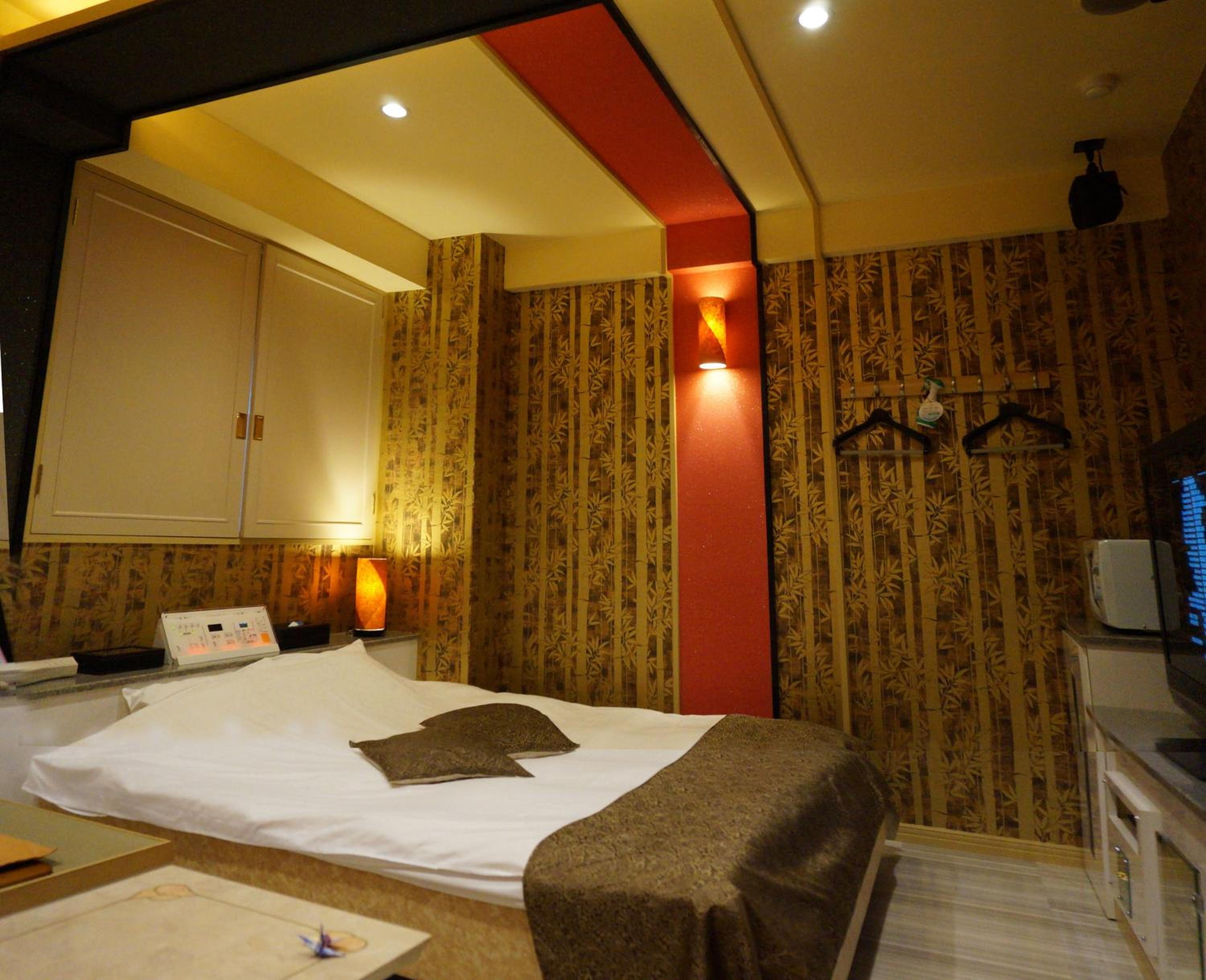 Standard Double Room - Photo 3