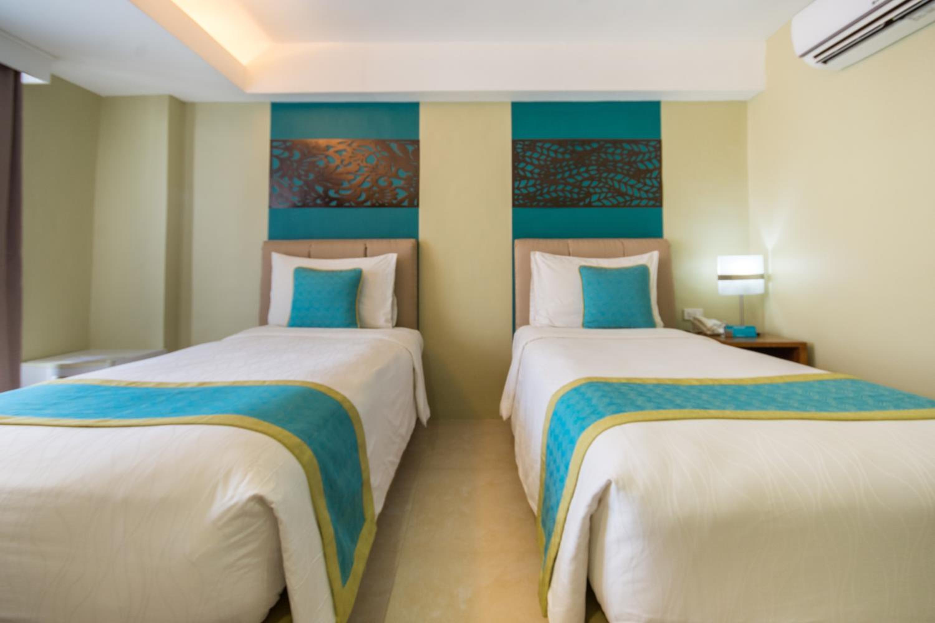 Deluxe Double or Twin Room - Photo 2