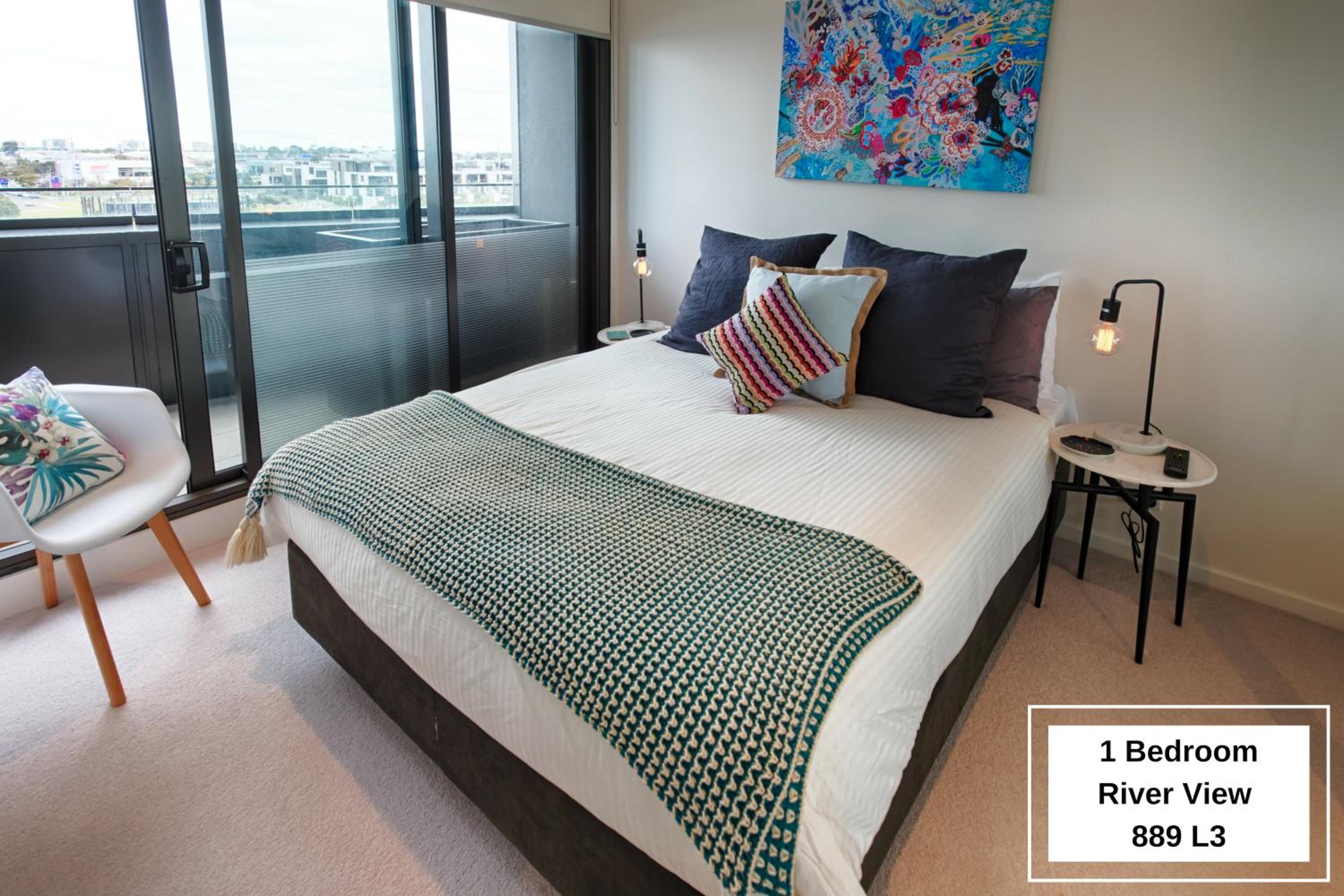 One-Bedroom Apartment with River View photo 1