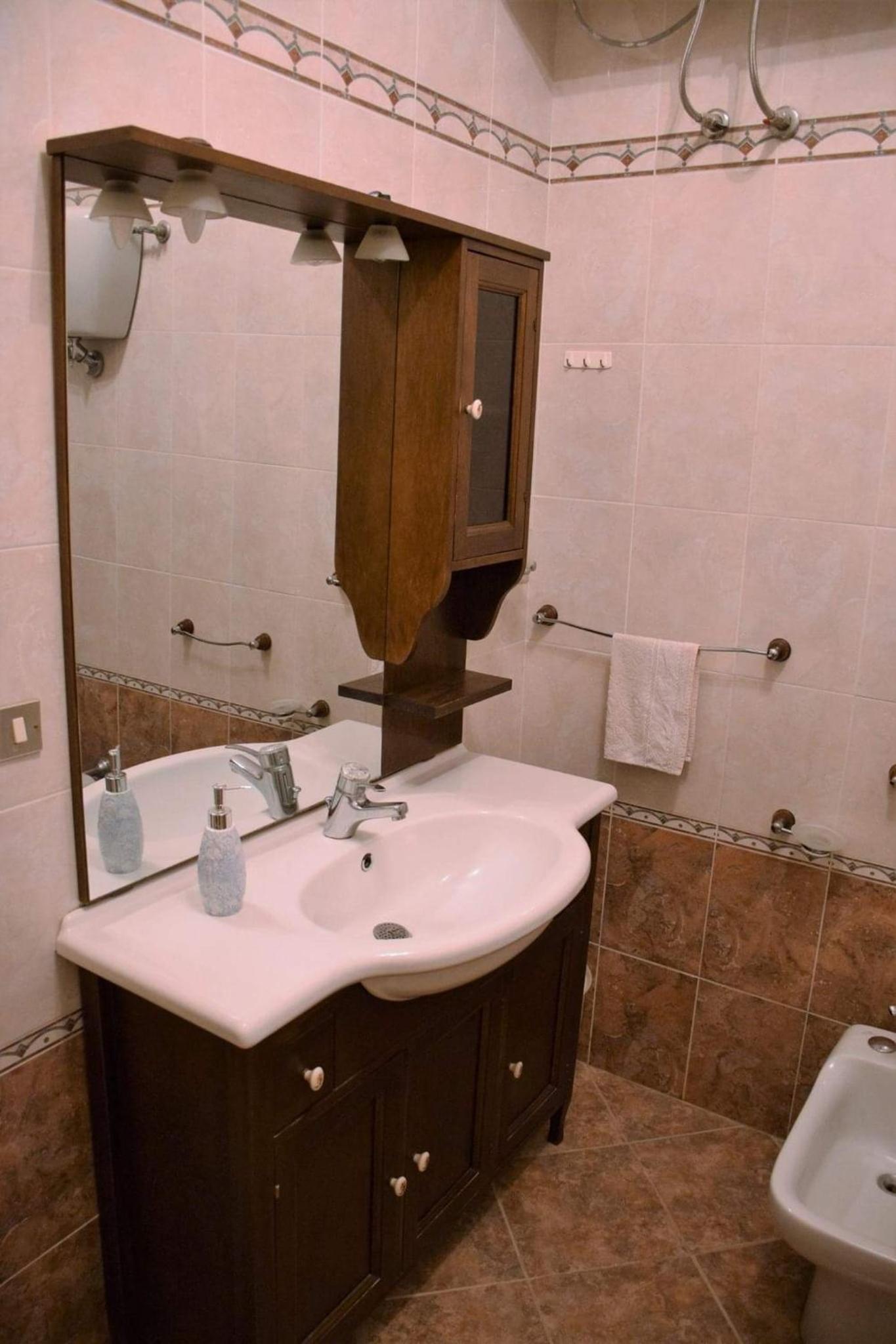 Apartment - Photo 14