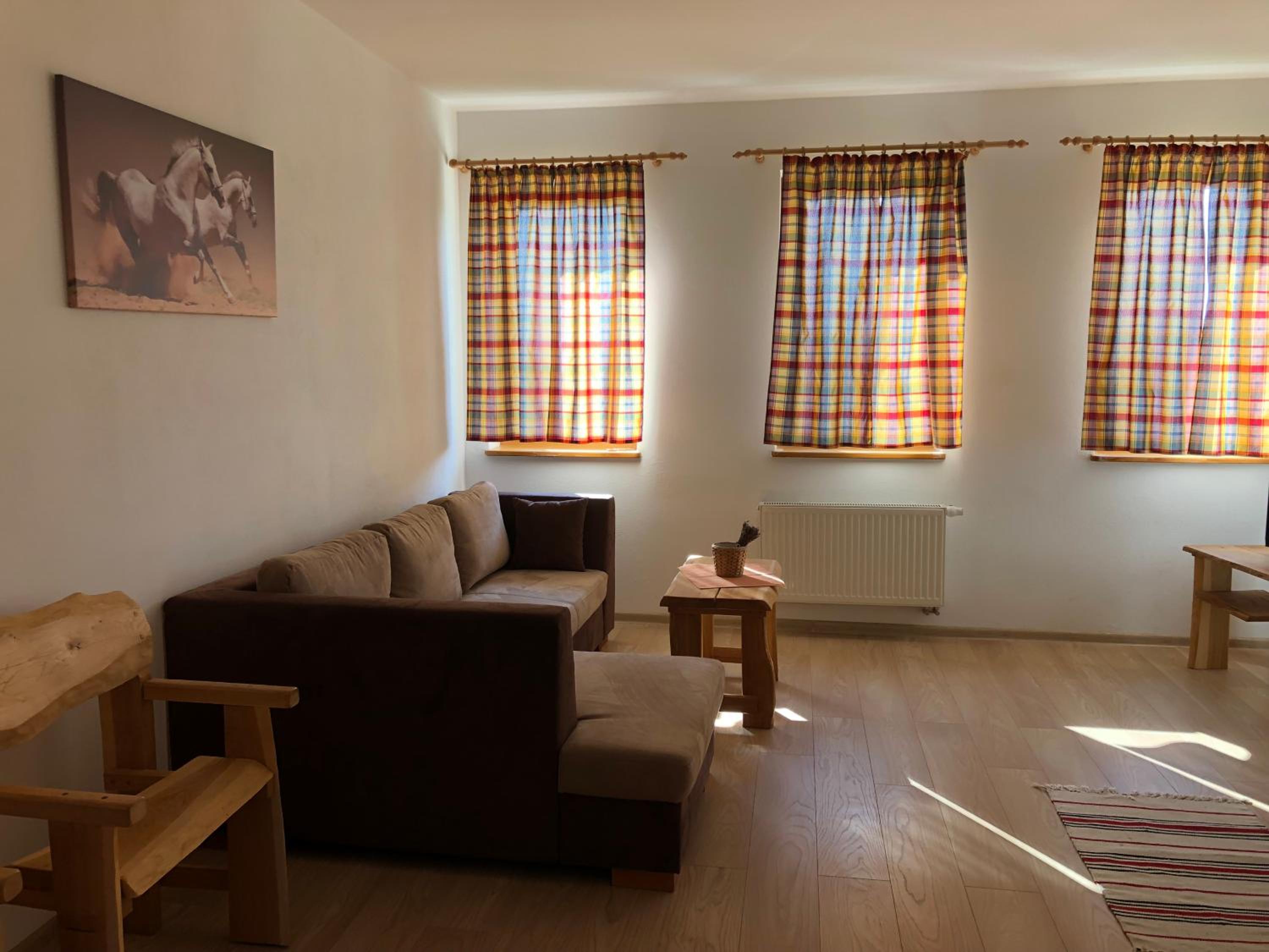 Two-Bedroom Apartment - Photo 4