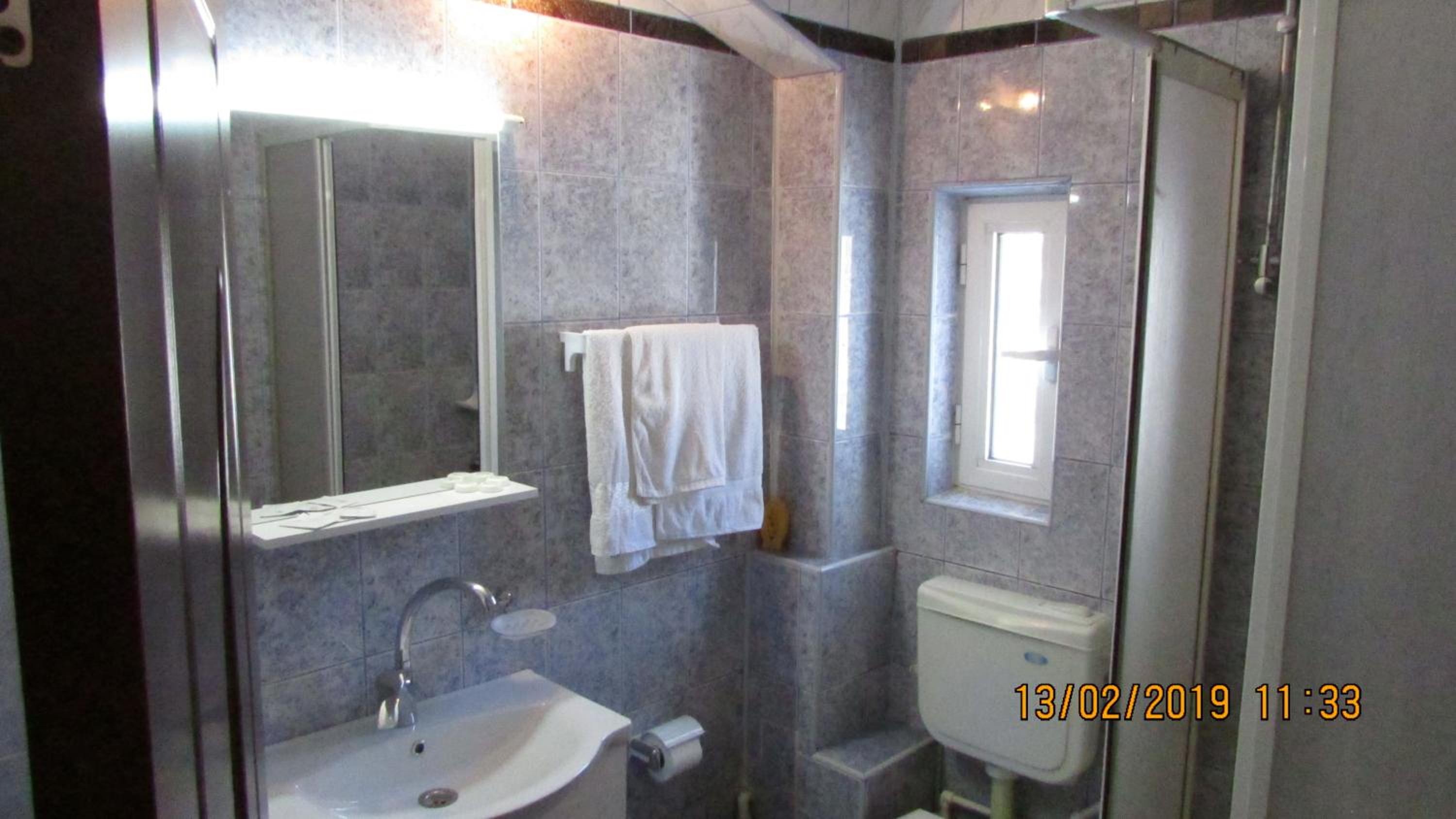 Triple Room - Photo 3