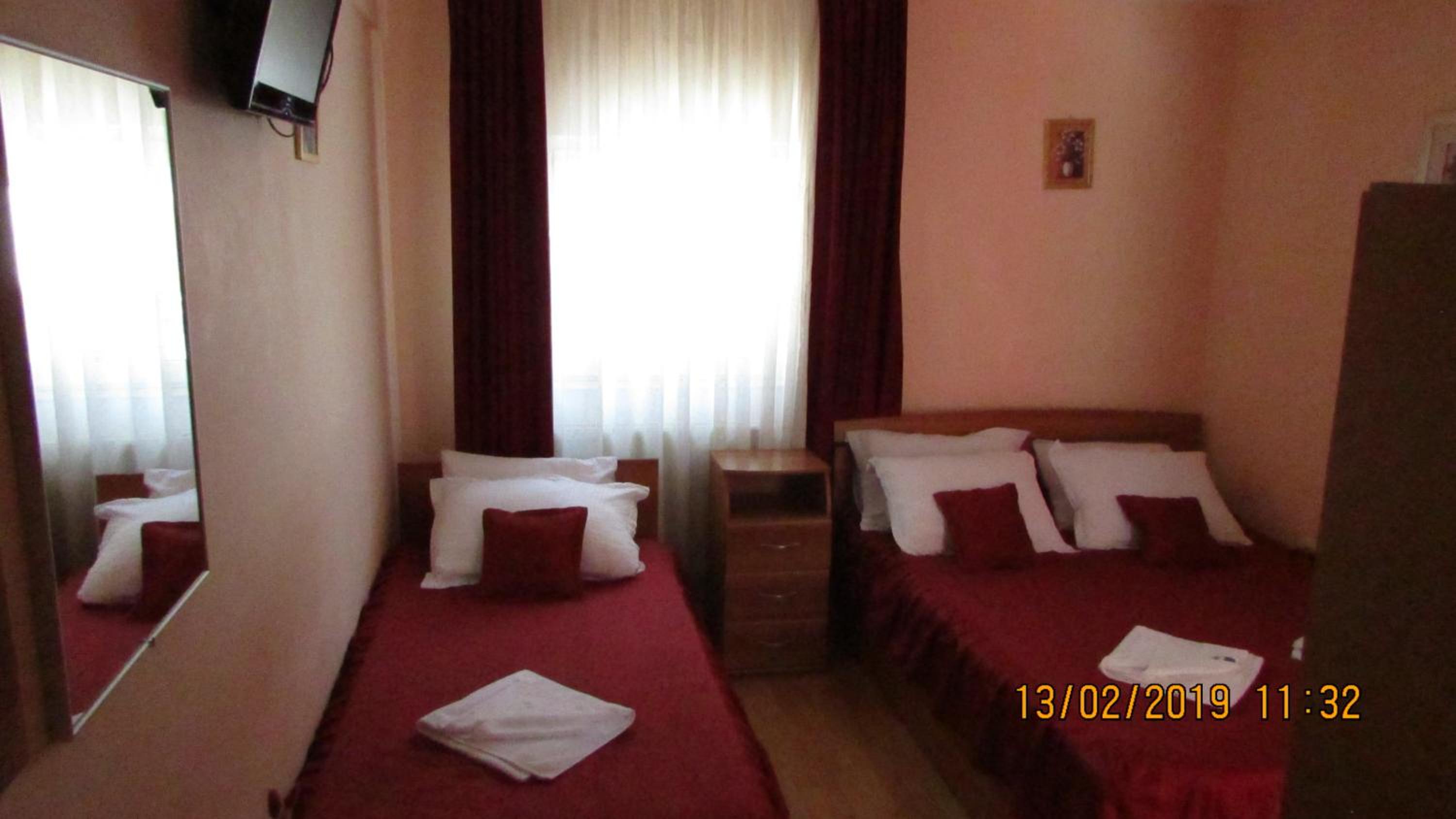 Triple Room - Photo 8