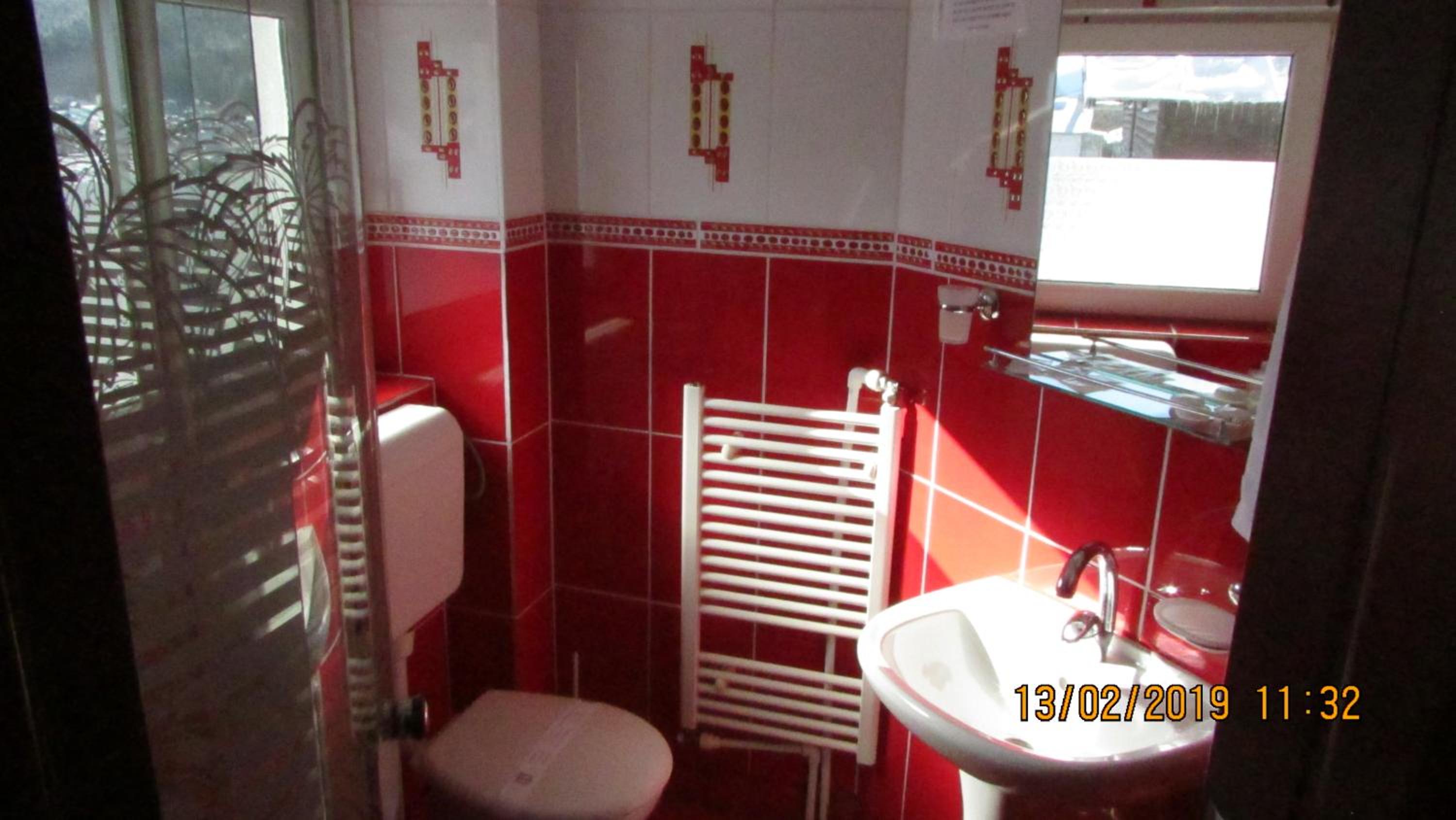 Triple Room - Photo 9