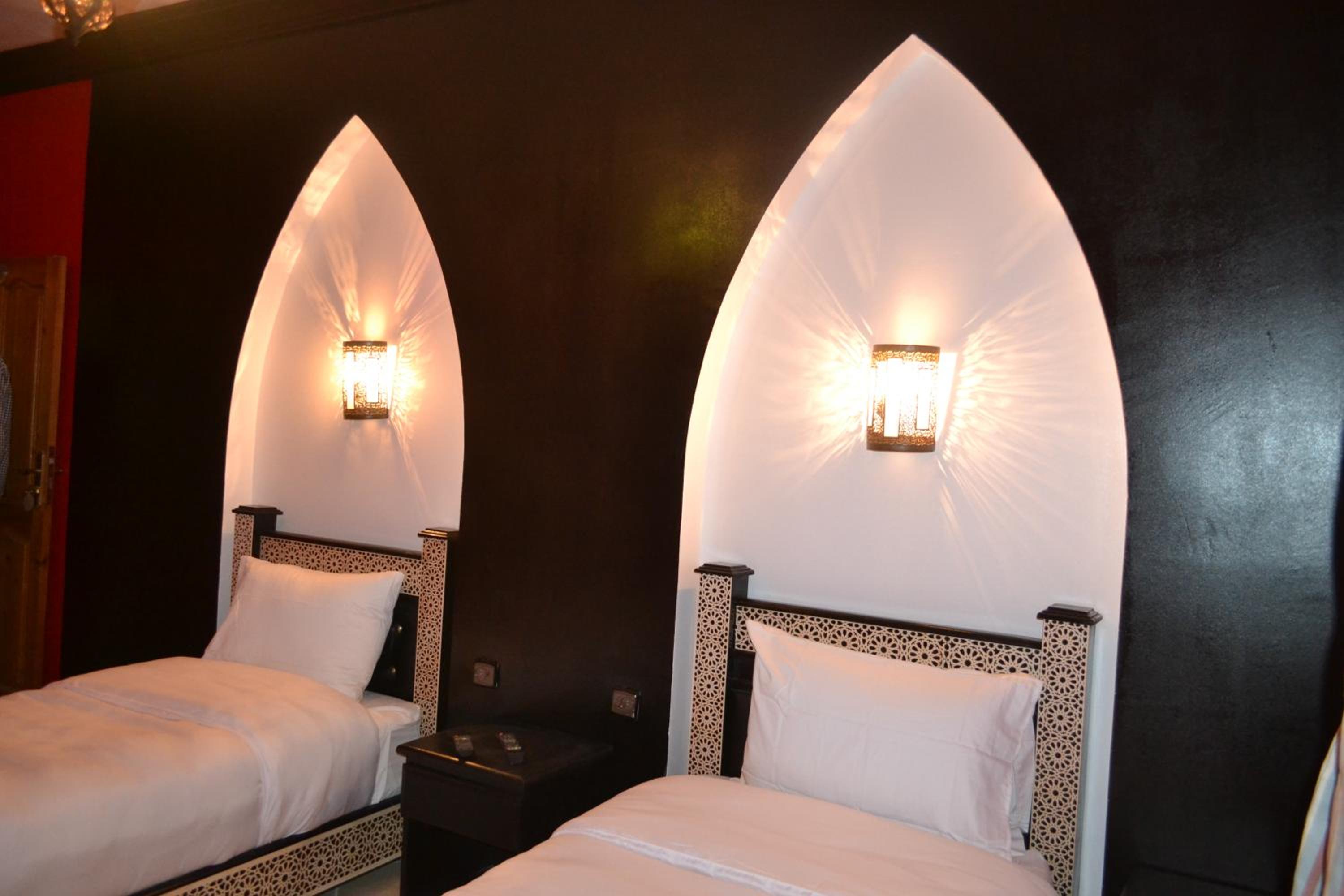 Double Room with Sea View - Photo 10