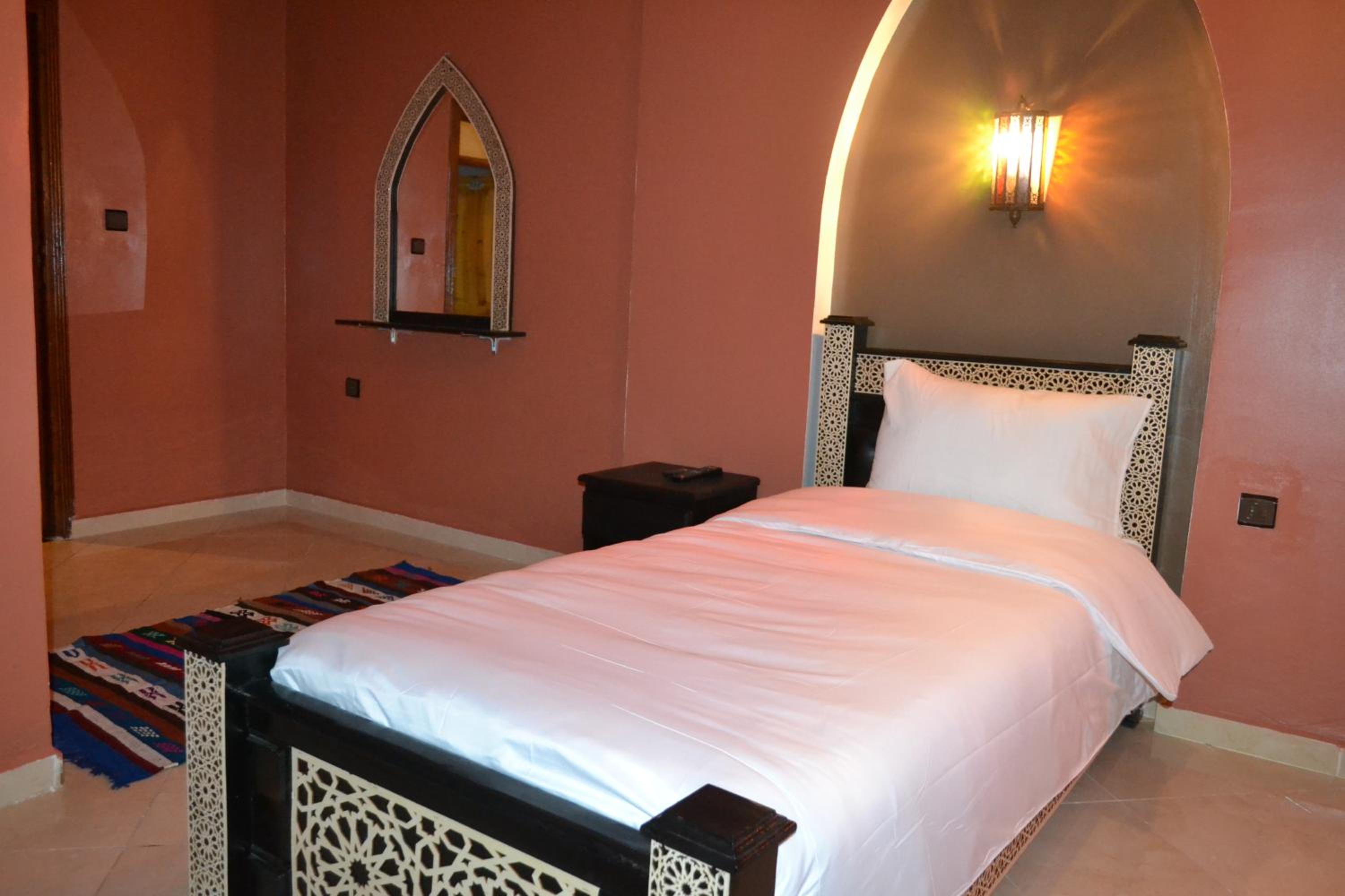 Double Room with Sea View - Photo 23