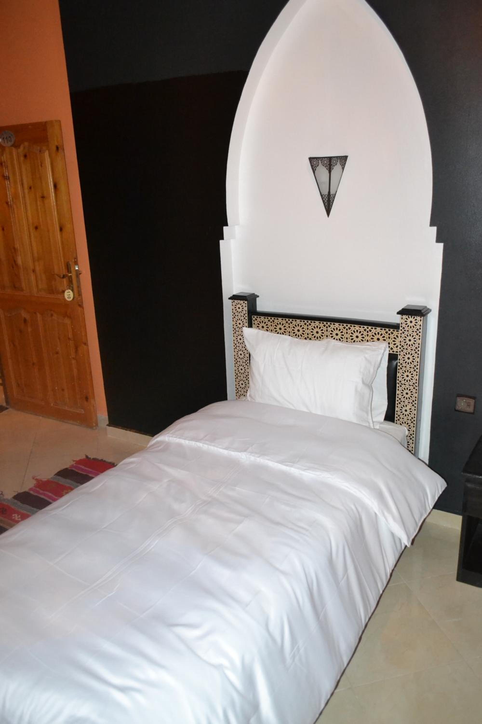 Double Room with Sea View - Photo 20