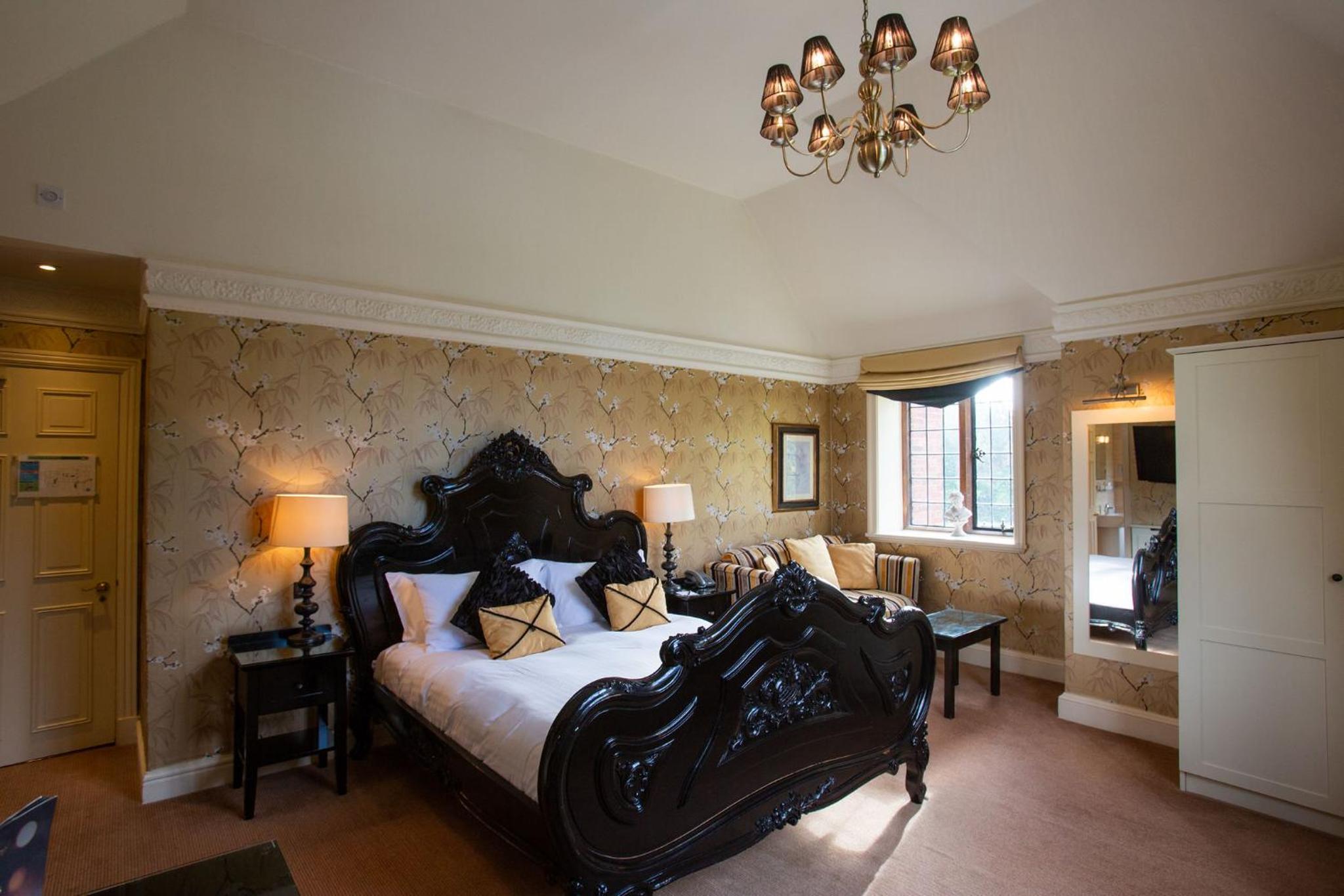 Executive Double Room - Photo 7