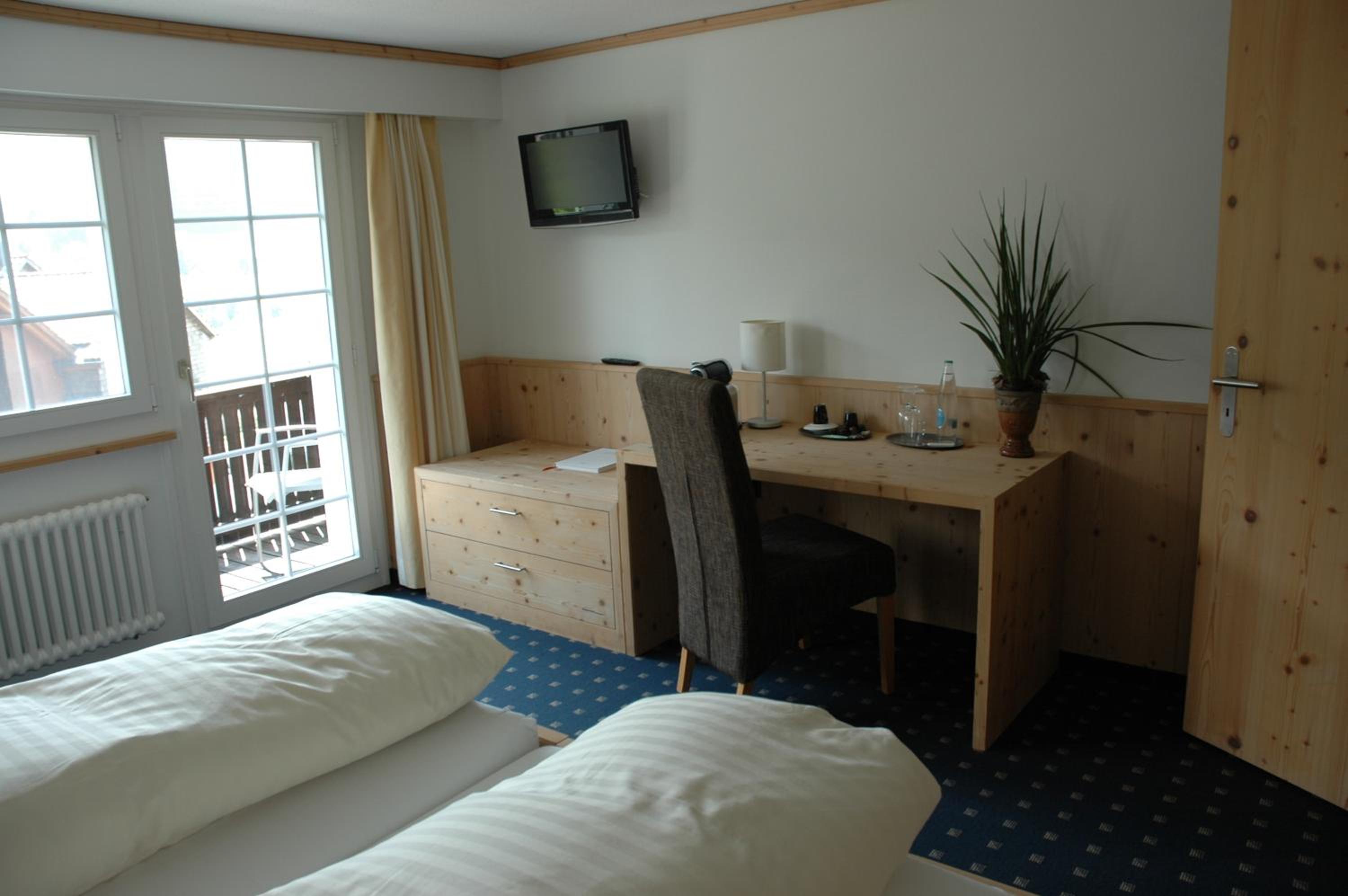 Double or Twin Room - Photo 2