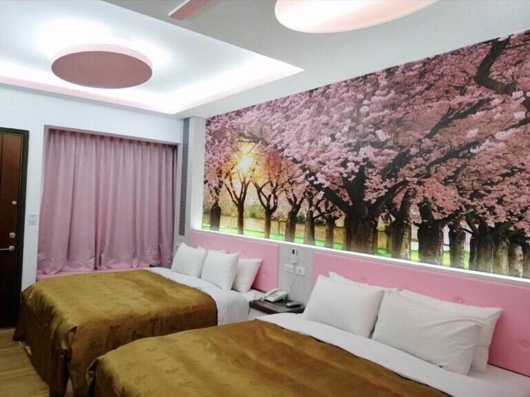 Deluxe Family Room photo 2