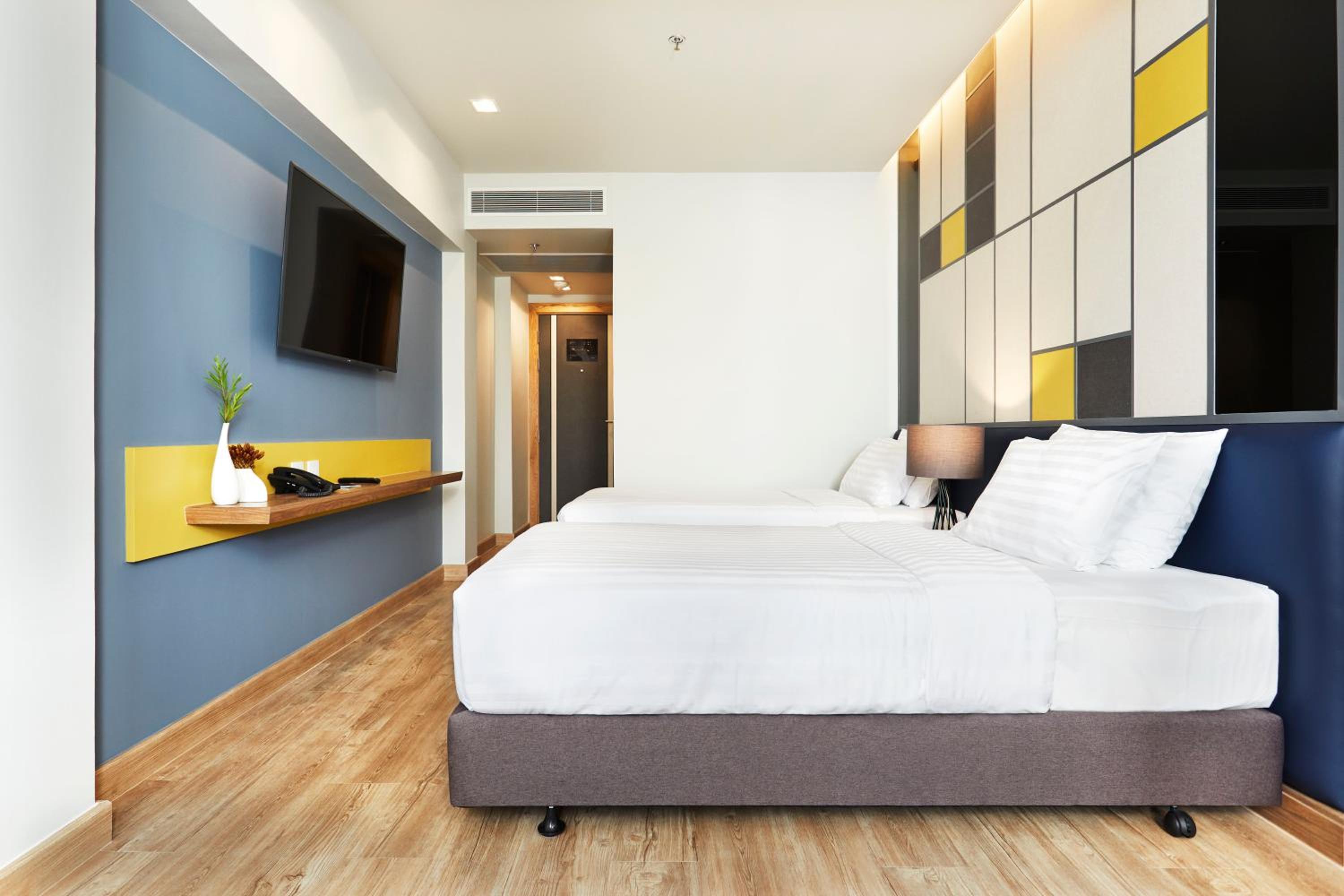 Superior King Room photo 2