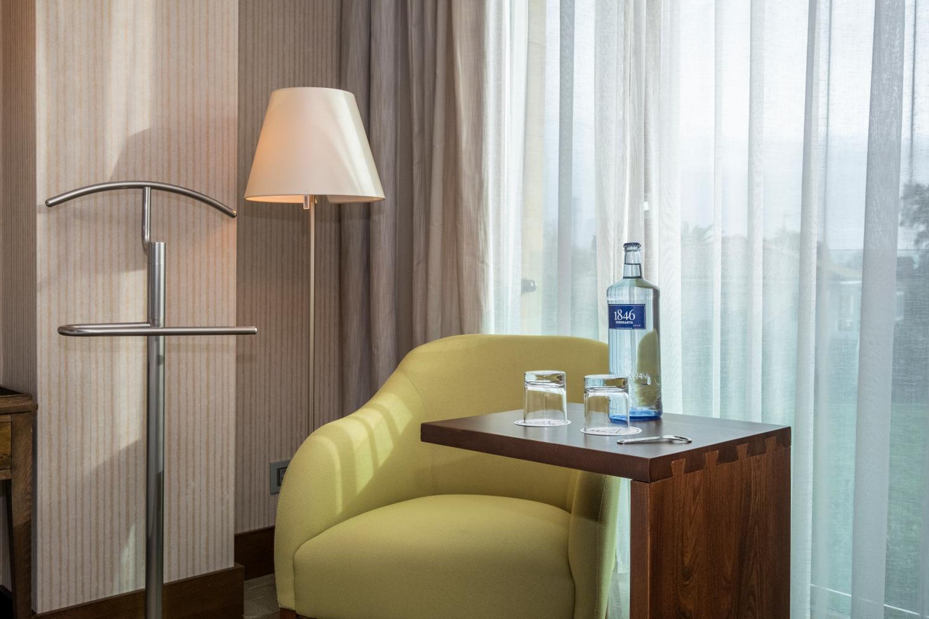 ASTUR Double or Twin Room - Photo 6