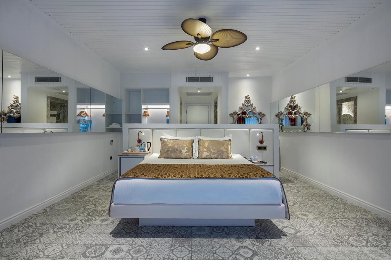 Maisons Maldives - Réservées aux Adultes
