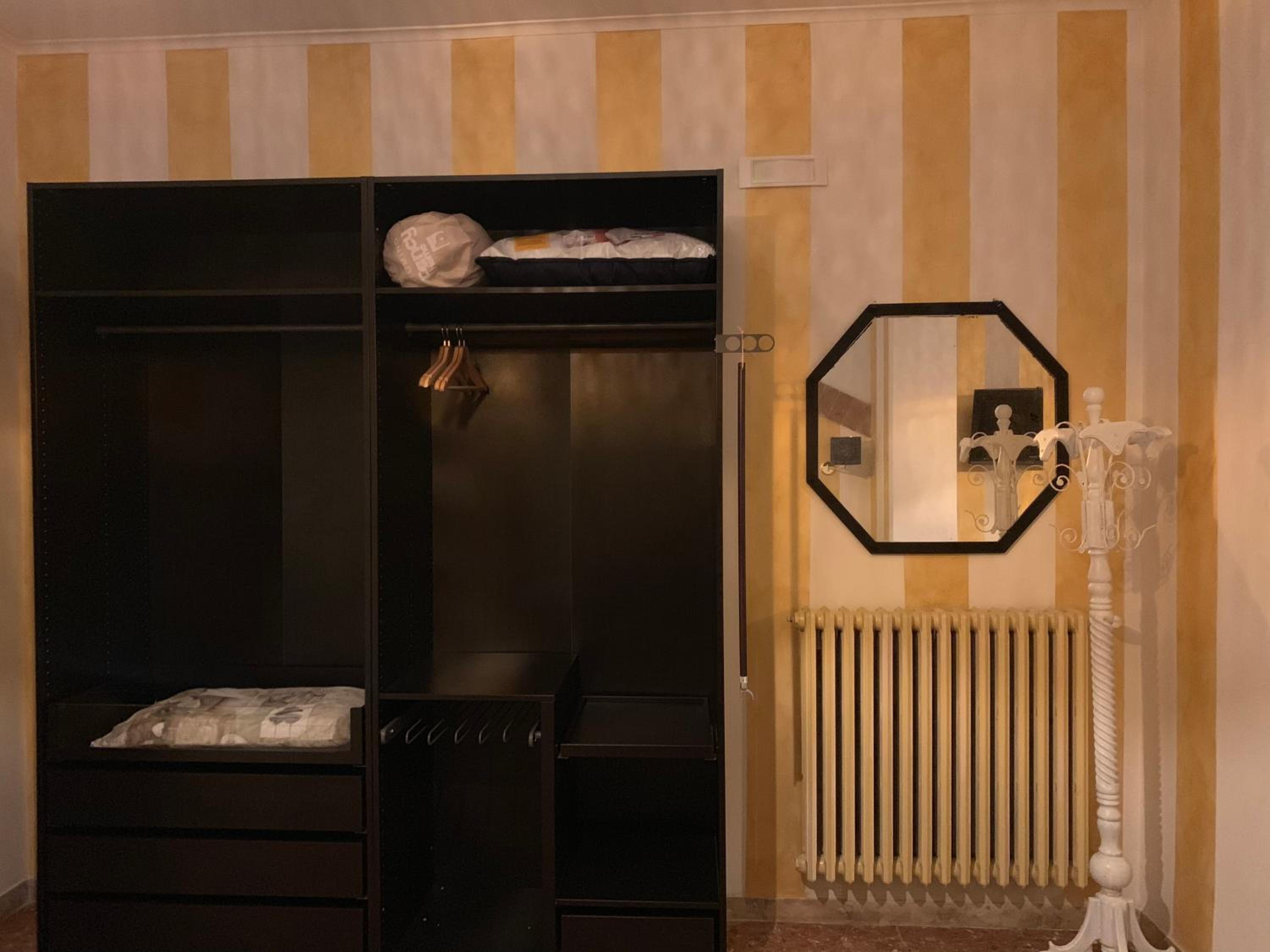 Deluxe Junior Suite - Photo 12