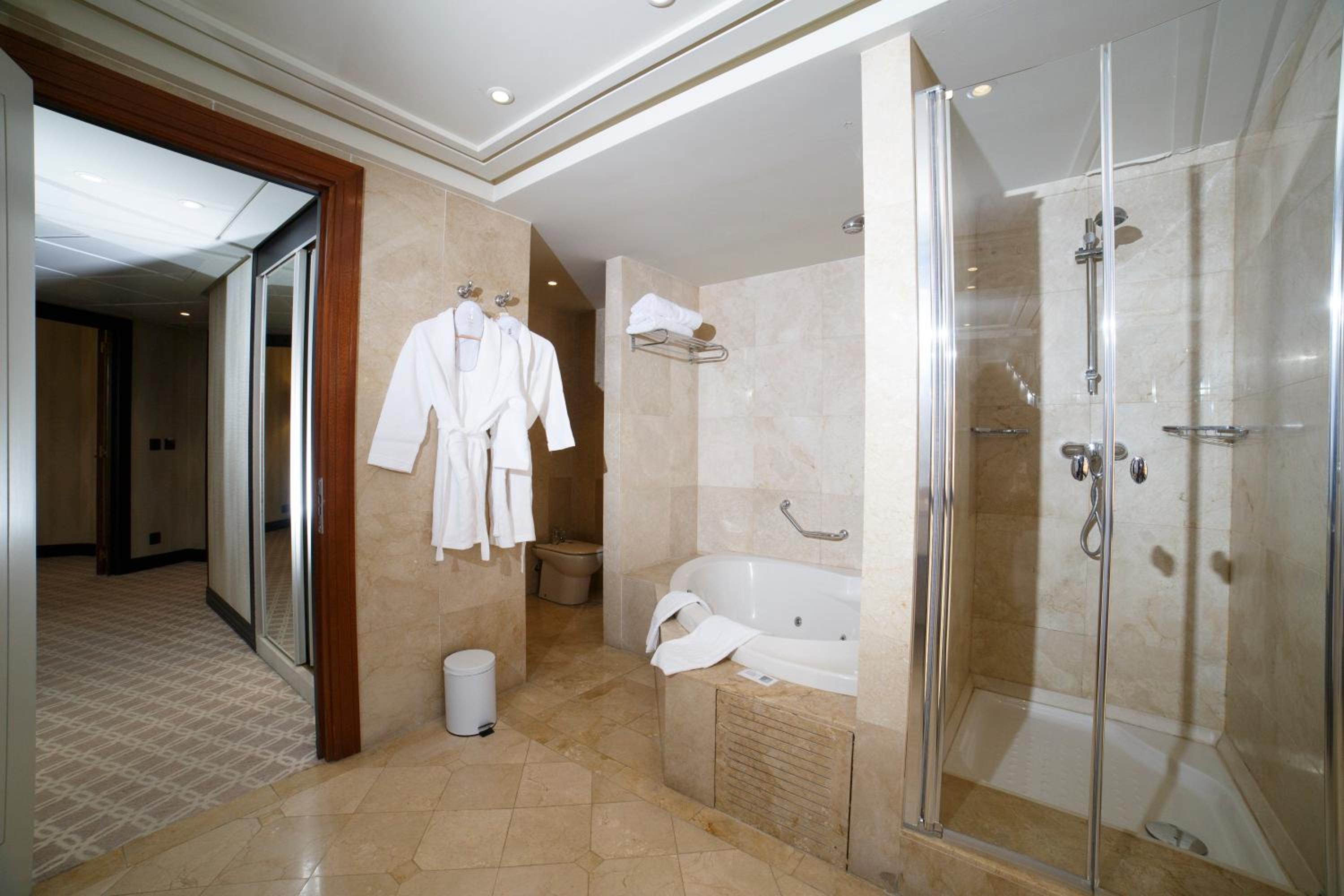 Junior Suite - Photo 61