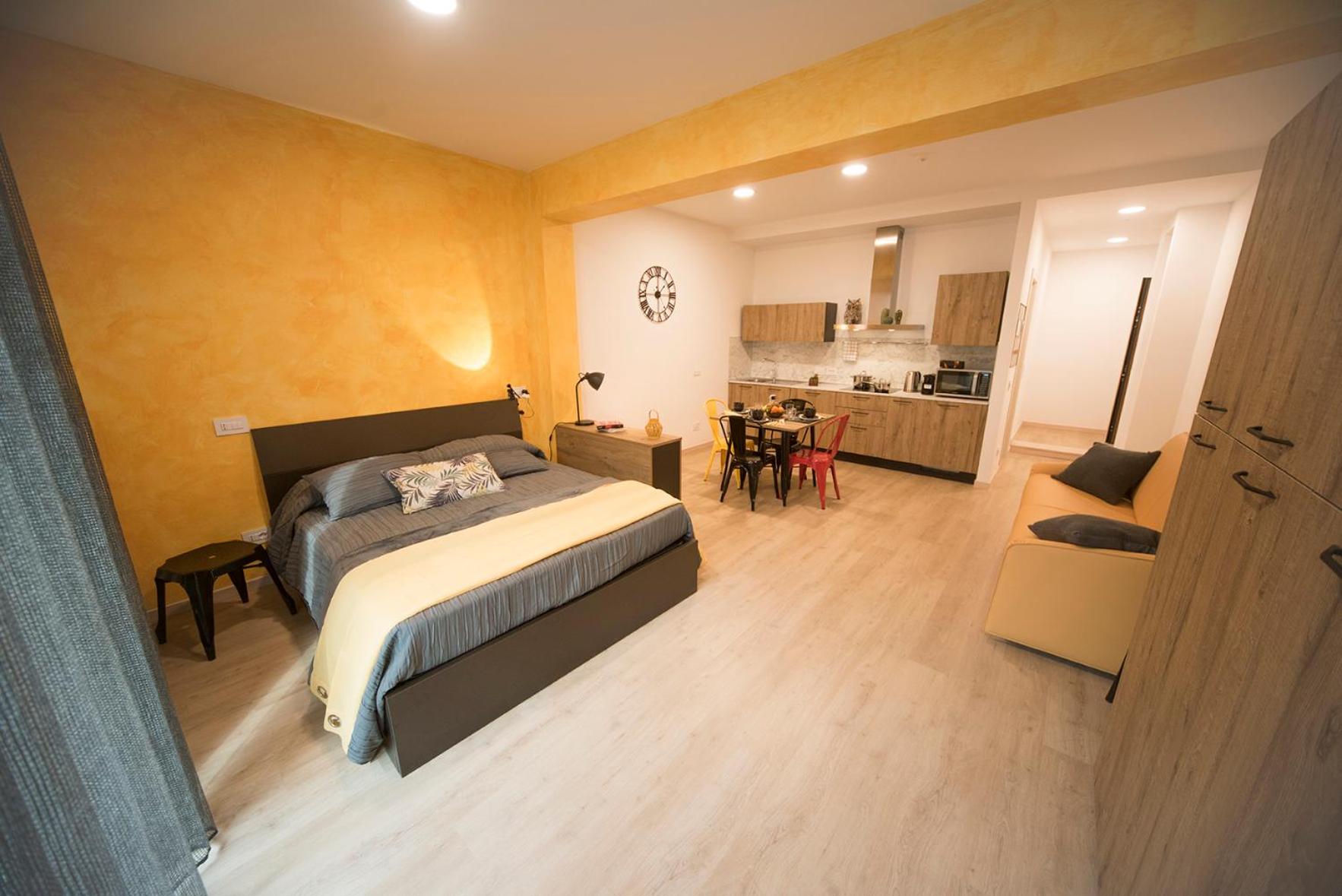 Studio Apartment