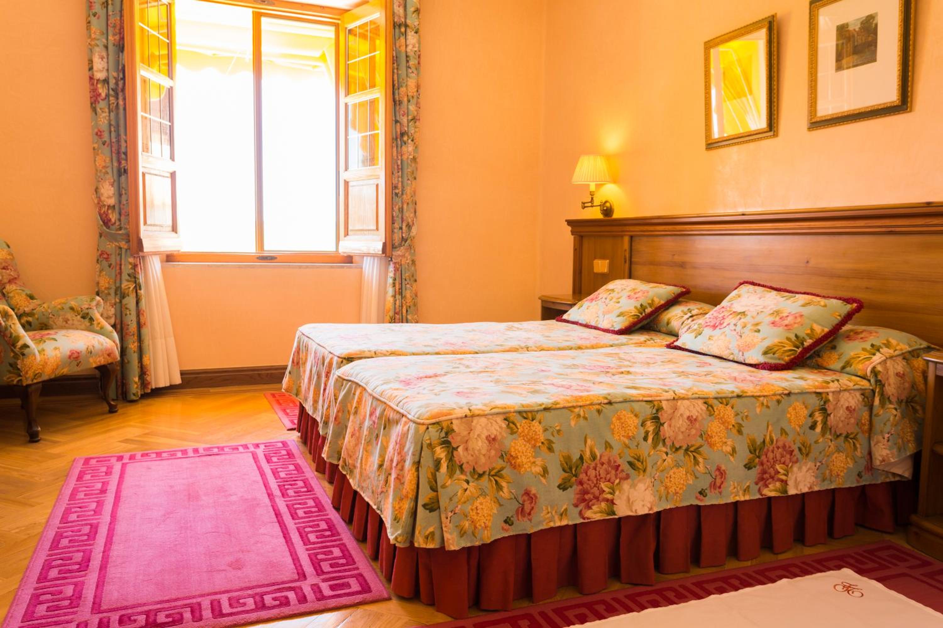 Classic Double or Twin Room
