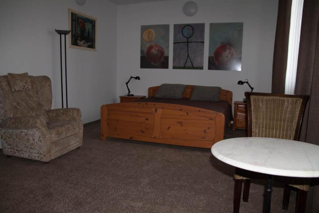 Apartment - Ground Floor photo 1
