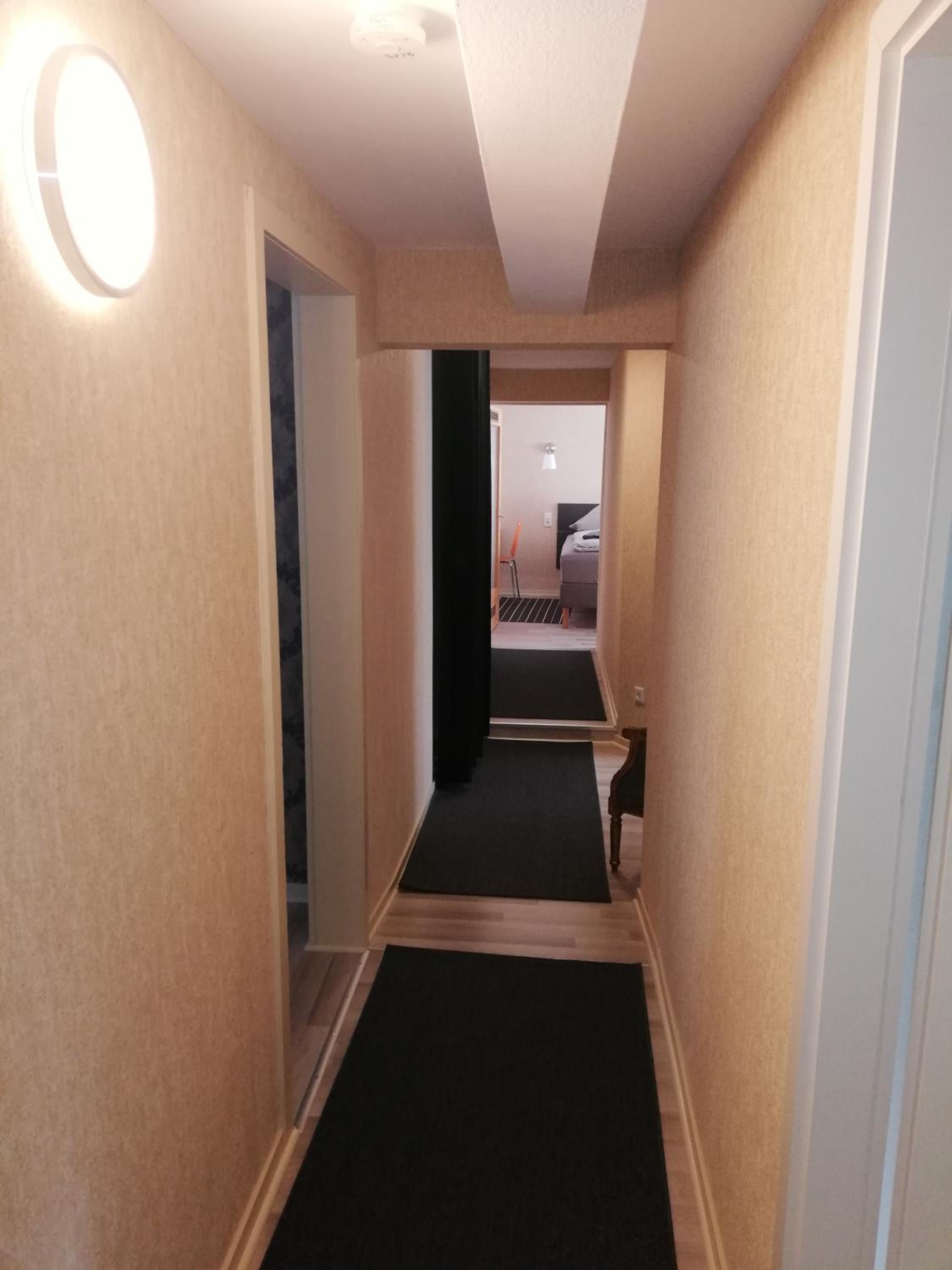 Apartment - Photo 8