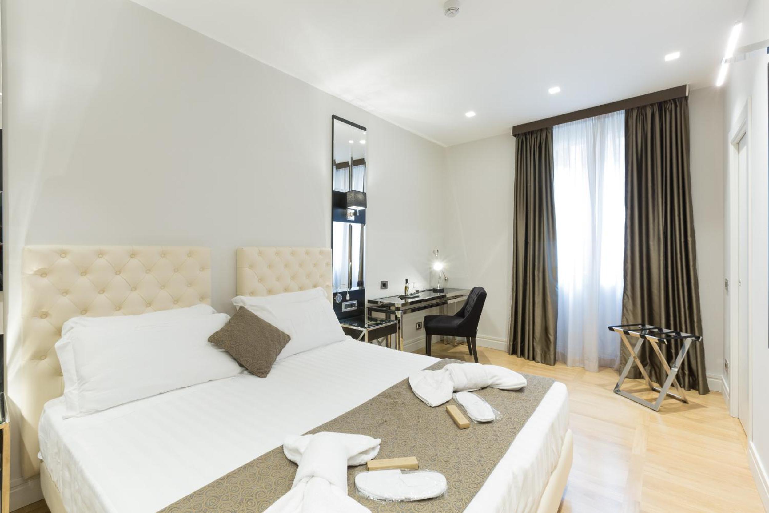 Deluxe Double or Twin Room