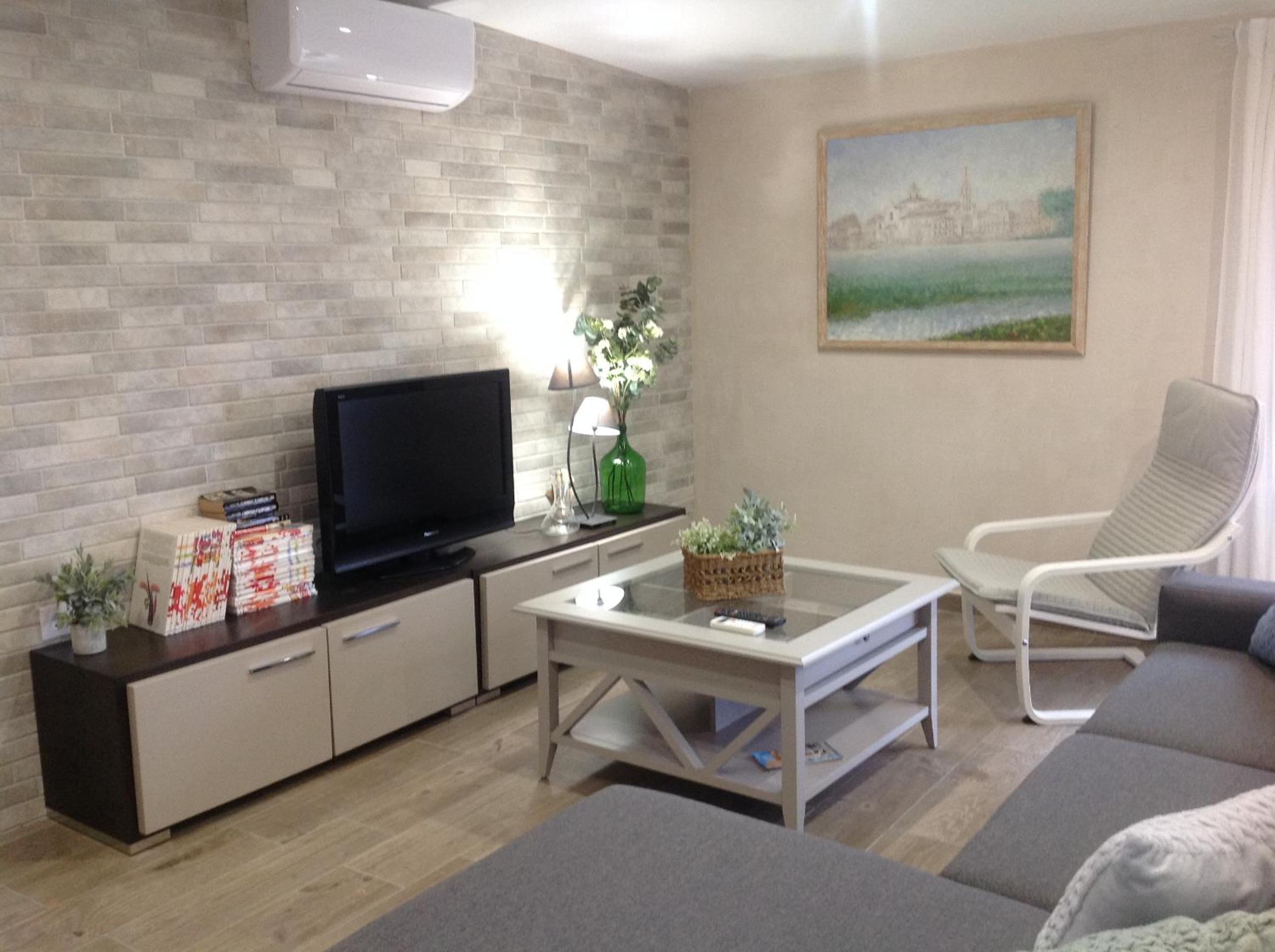 Apartamento con Balcón en Último Piso