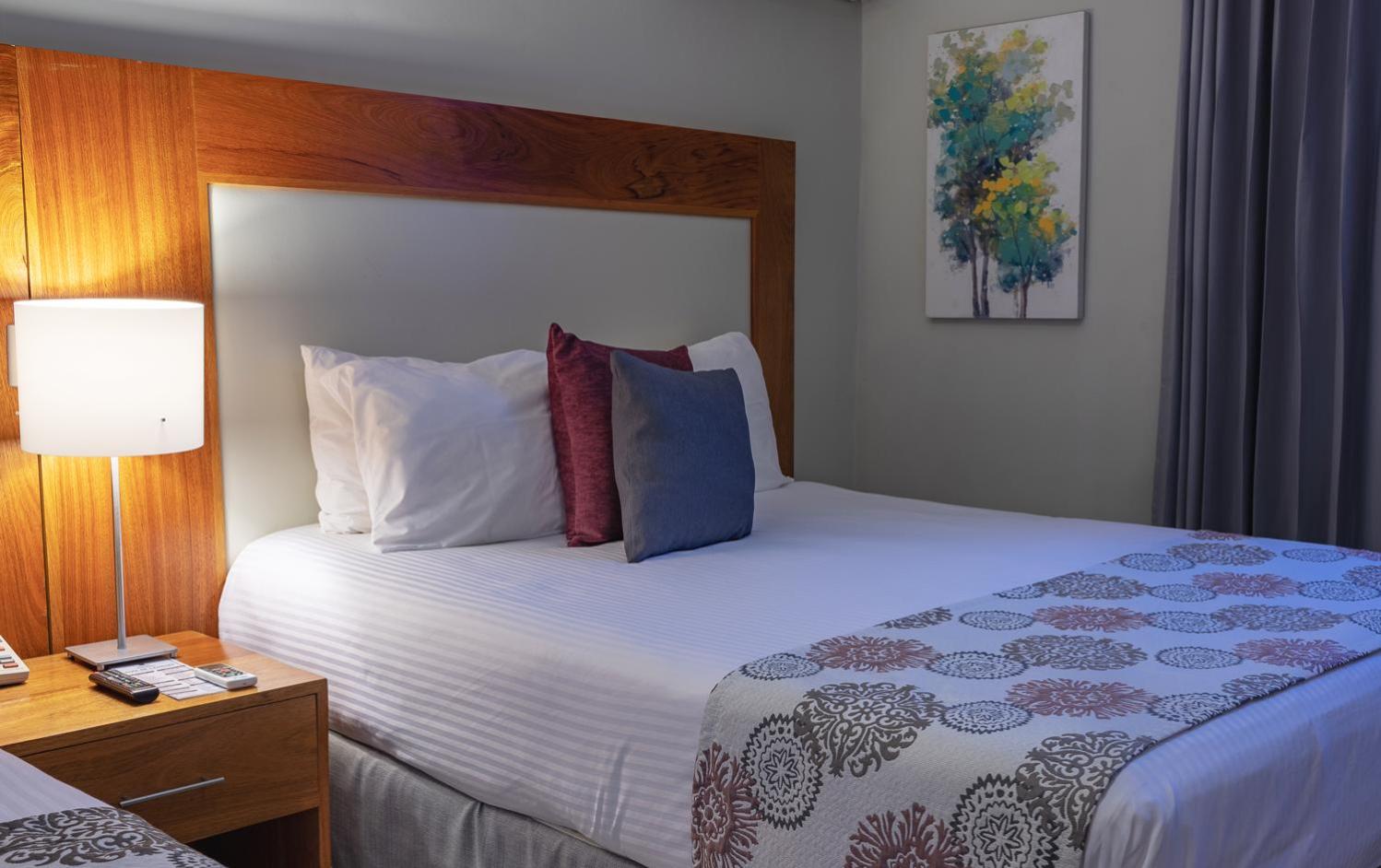 Deluxe Room - Photo 1