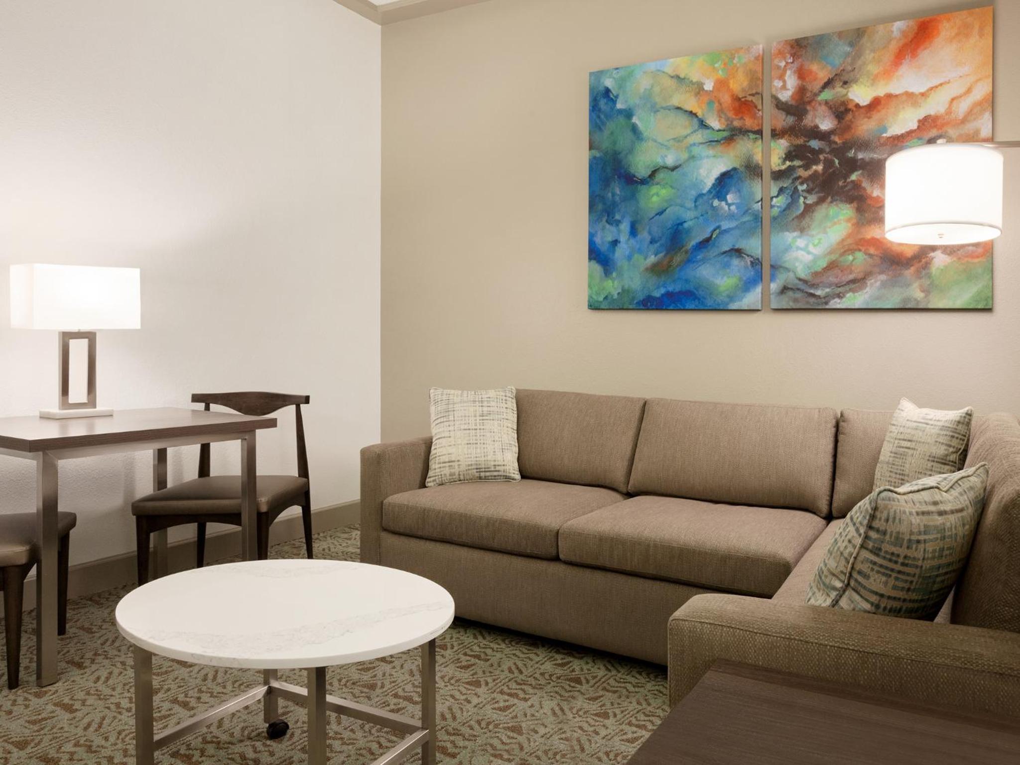 One Bedroom Queen Suite with Two Queen Beds - Sofa Bed