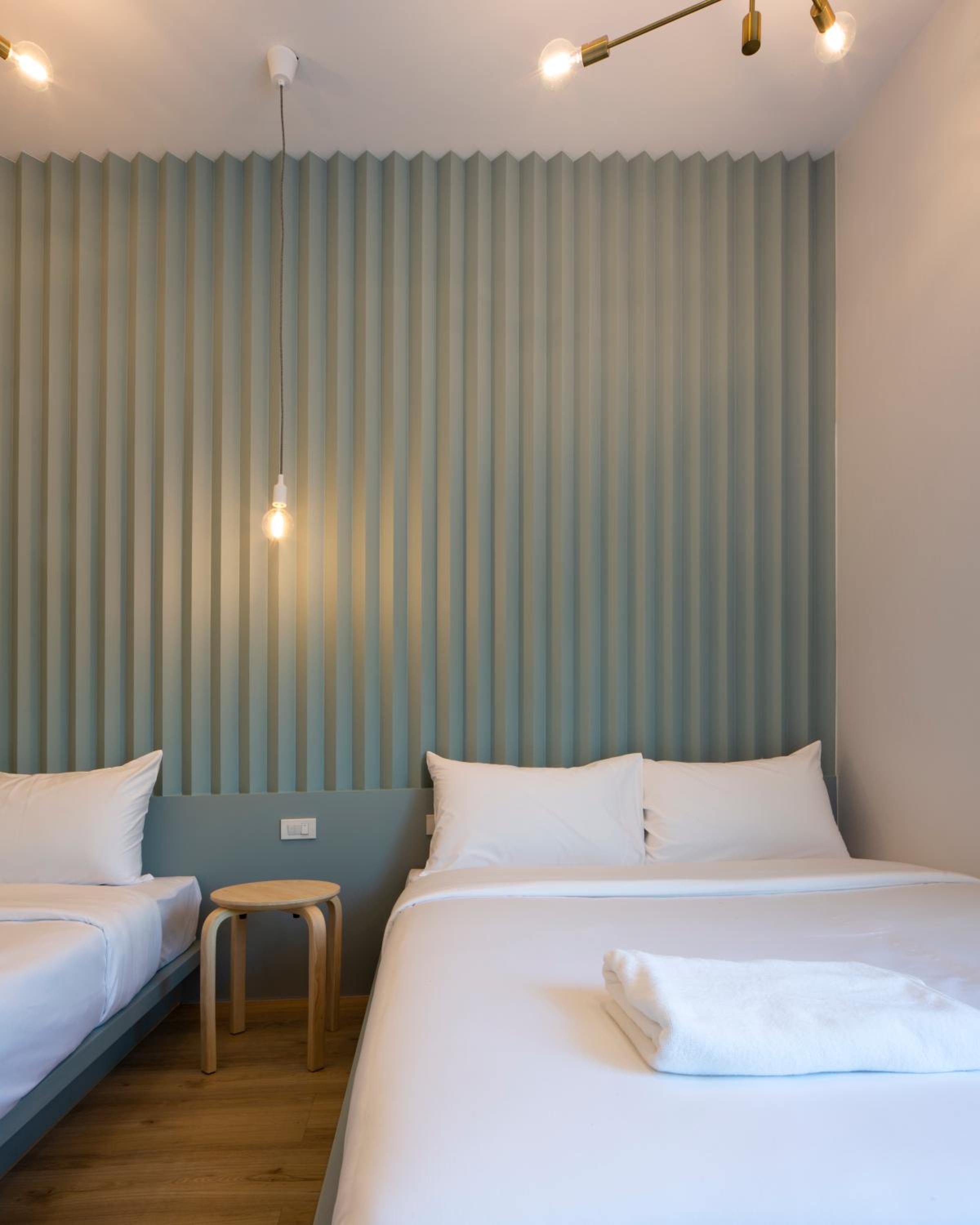 Triple Room with Shared Bathroom photo 3