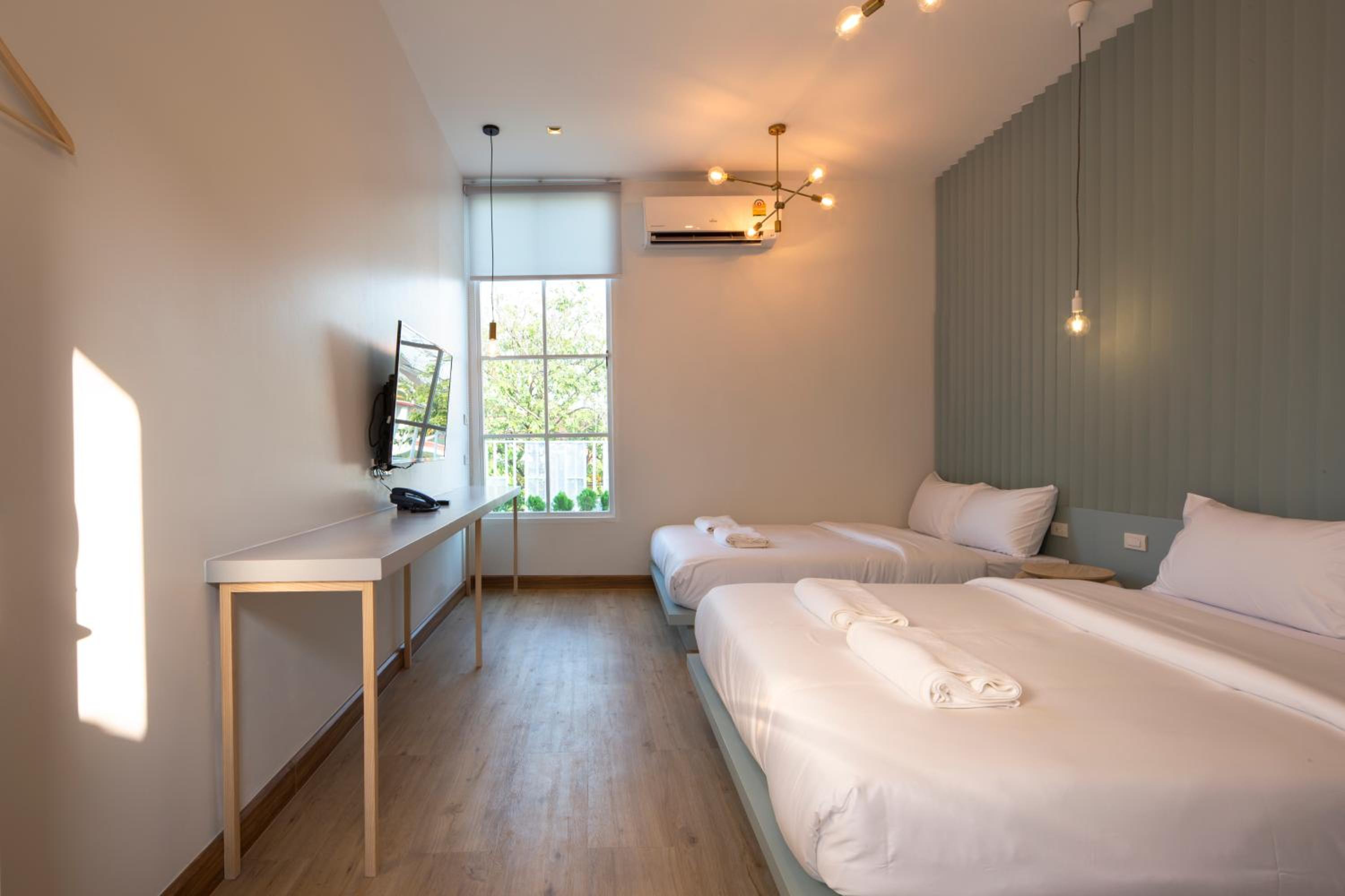 Quadruple Room with Shared Bathroom photo 1